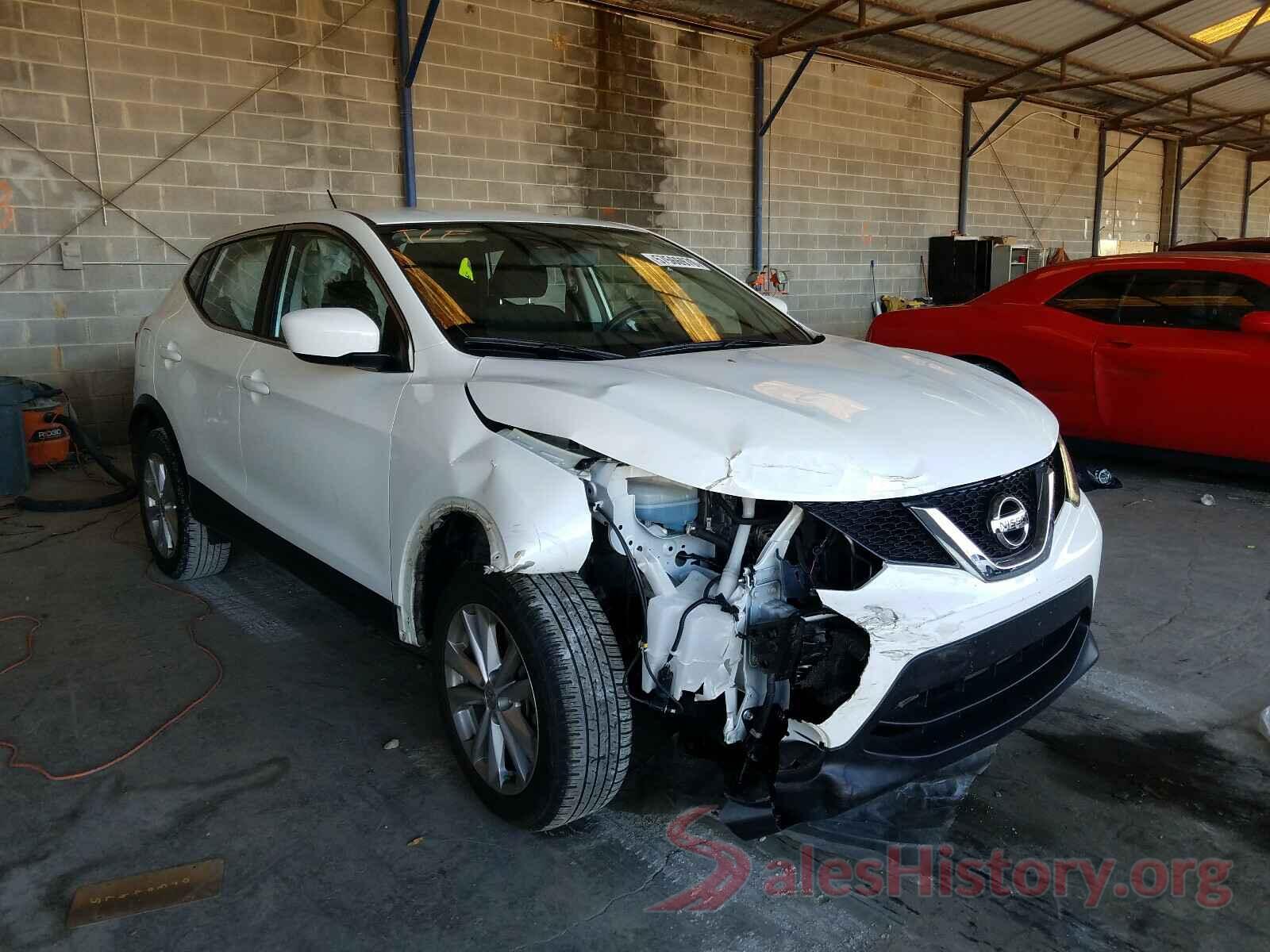 JN1BJ1CP0JW104106 2018 NISSAN ROGUE