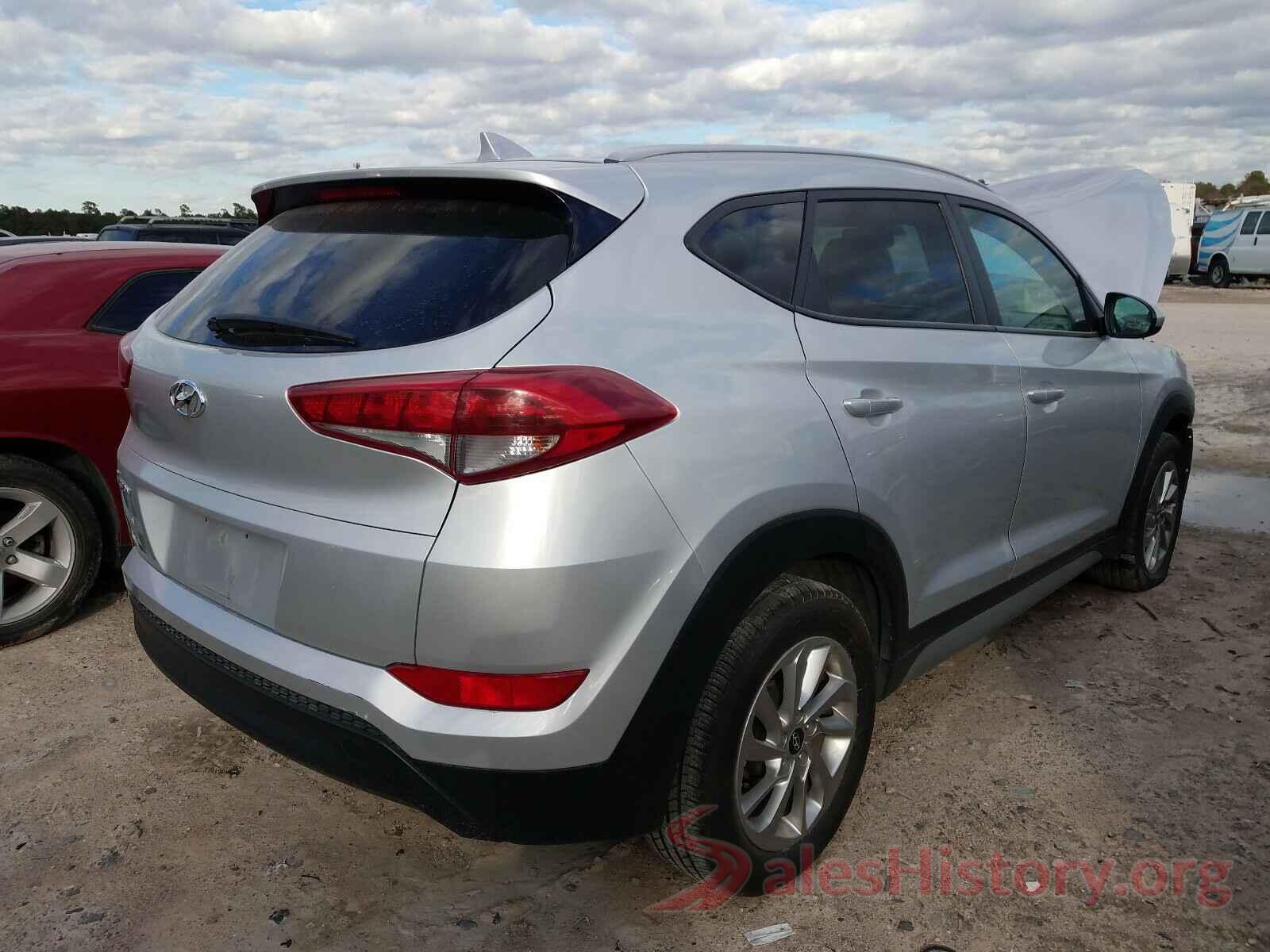 KM8J33A47JU690866 2018 HYUNDAI TUCSON