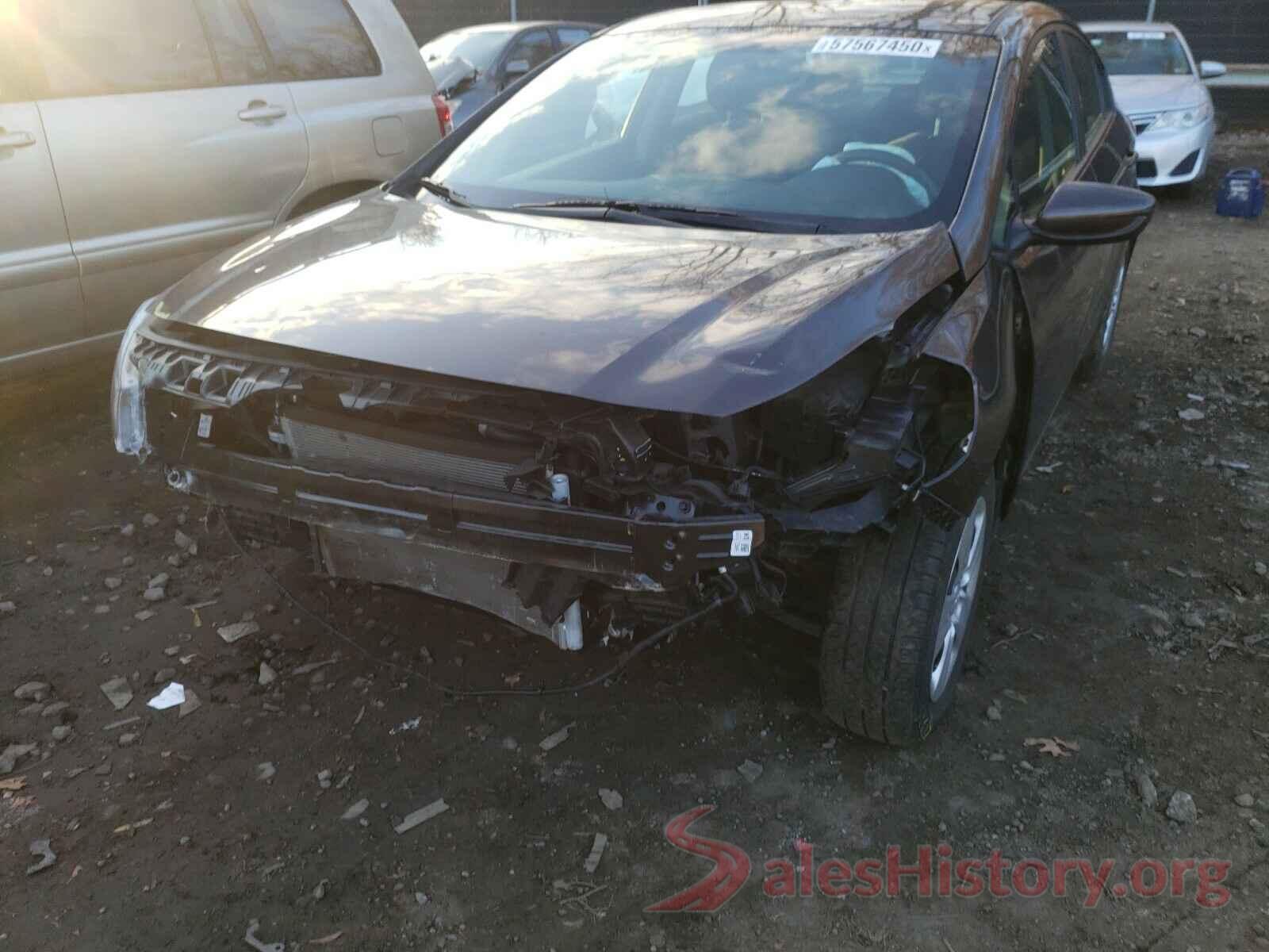 3KPFK4A76JE225569 2018 KIA FORTE