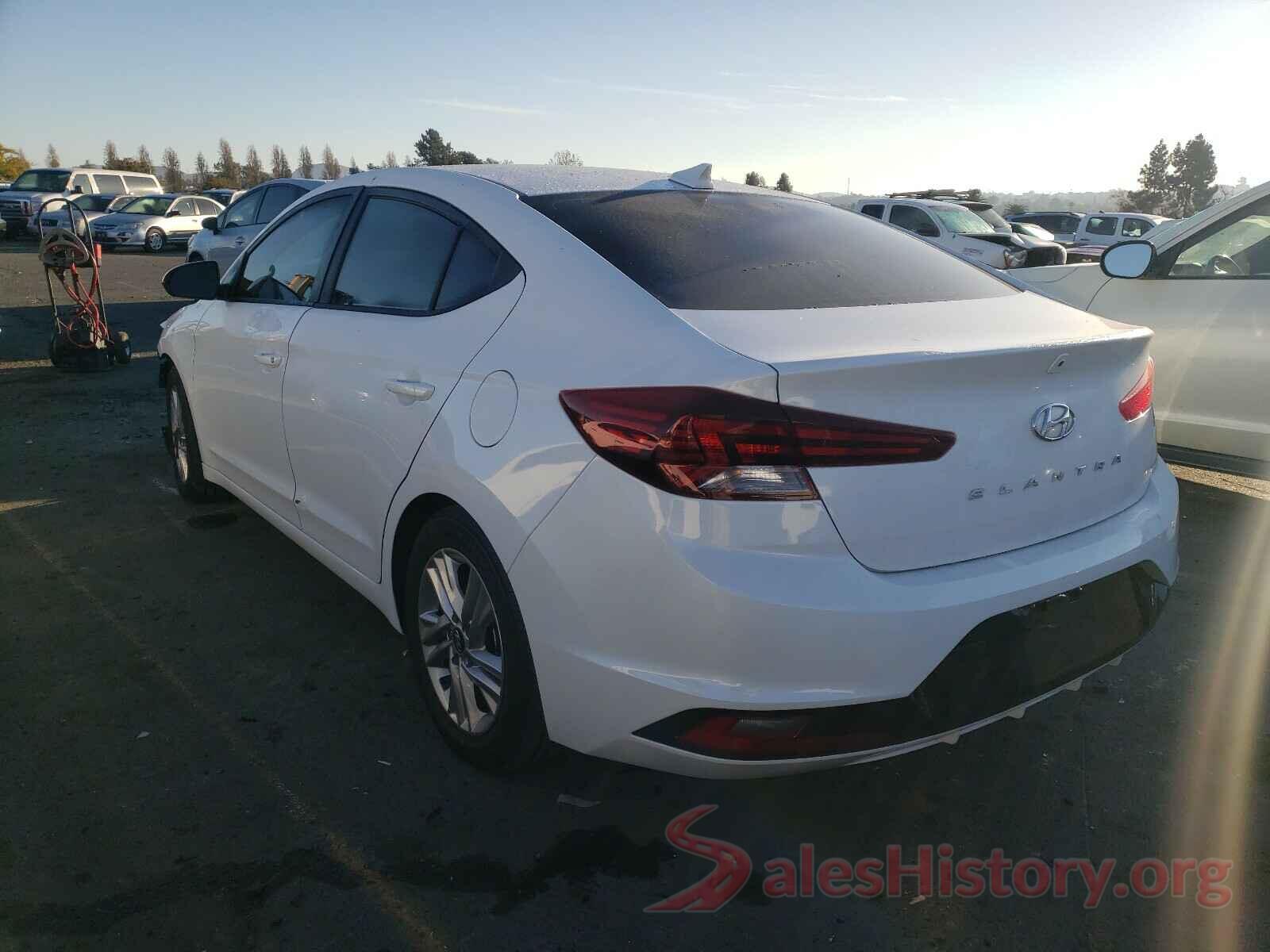 5NPD84LF3KH425901 2019 HYUNDAI ELANTRA