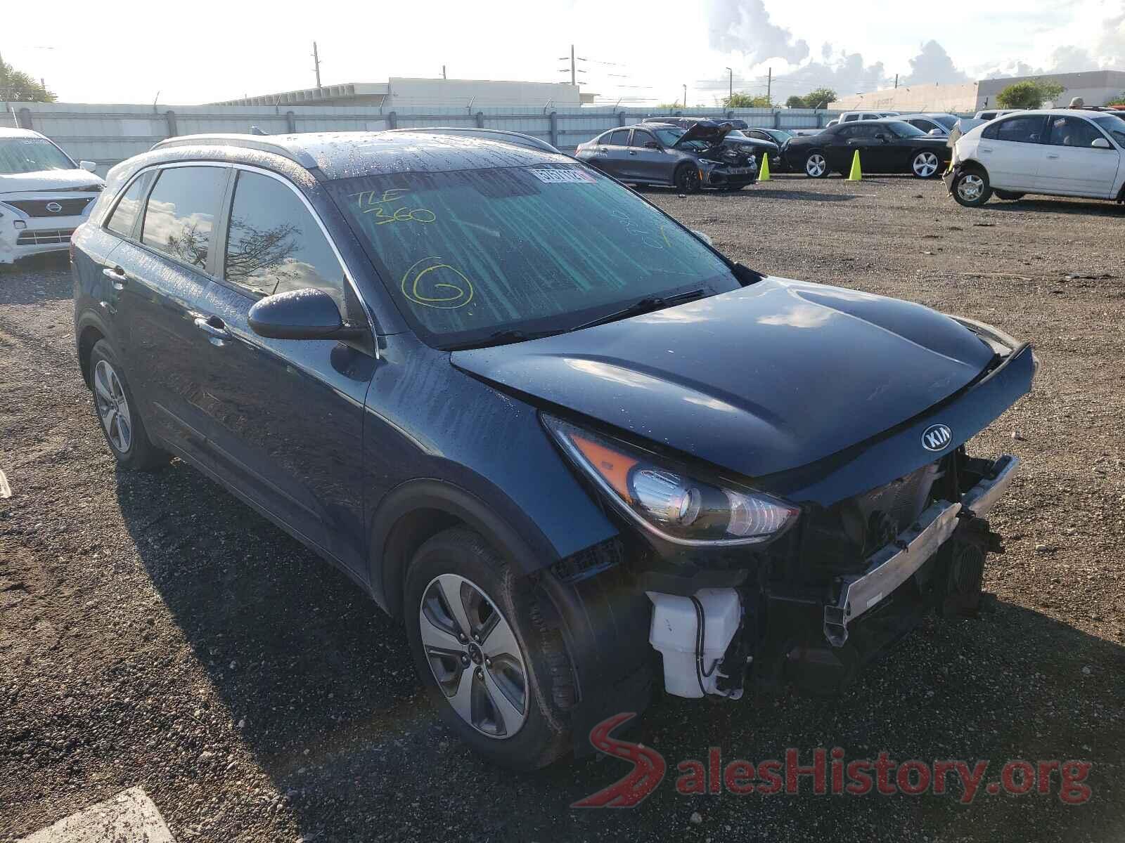 KNDCB3LC9J5160980 2018 KIA NIRO