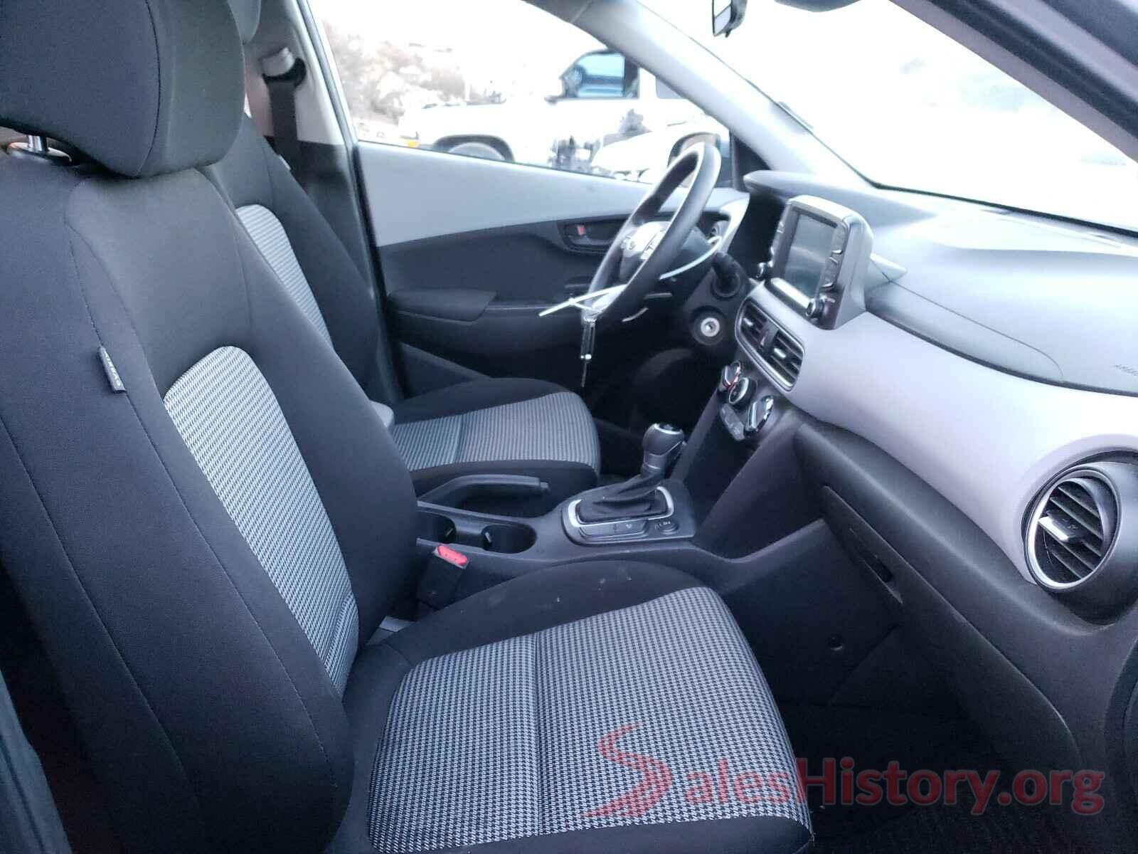 KM8K1CAA7KU252706 2019 HYUNDAI KONA