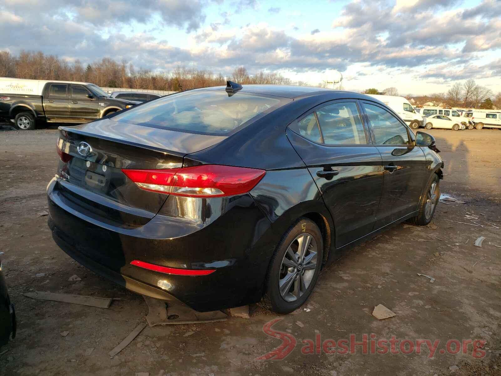 5NPD84LF5JH379065 2018 HYUNDAI ELANTRA