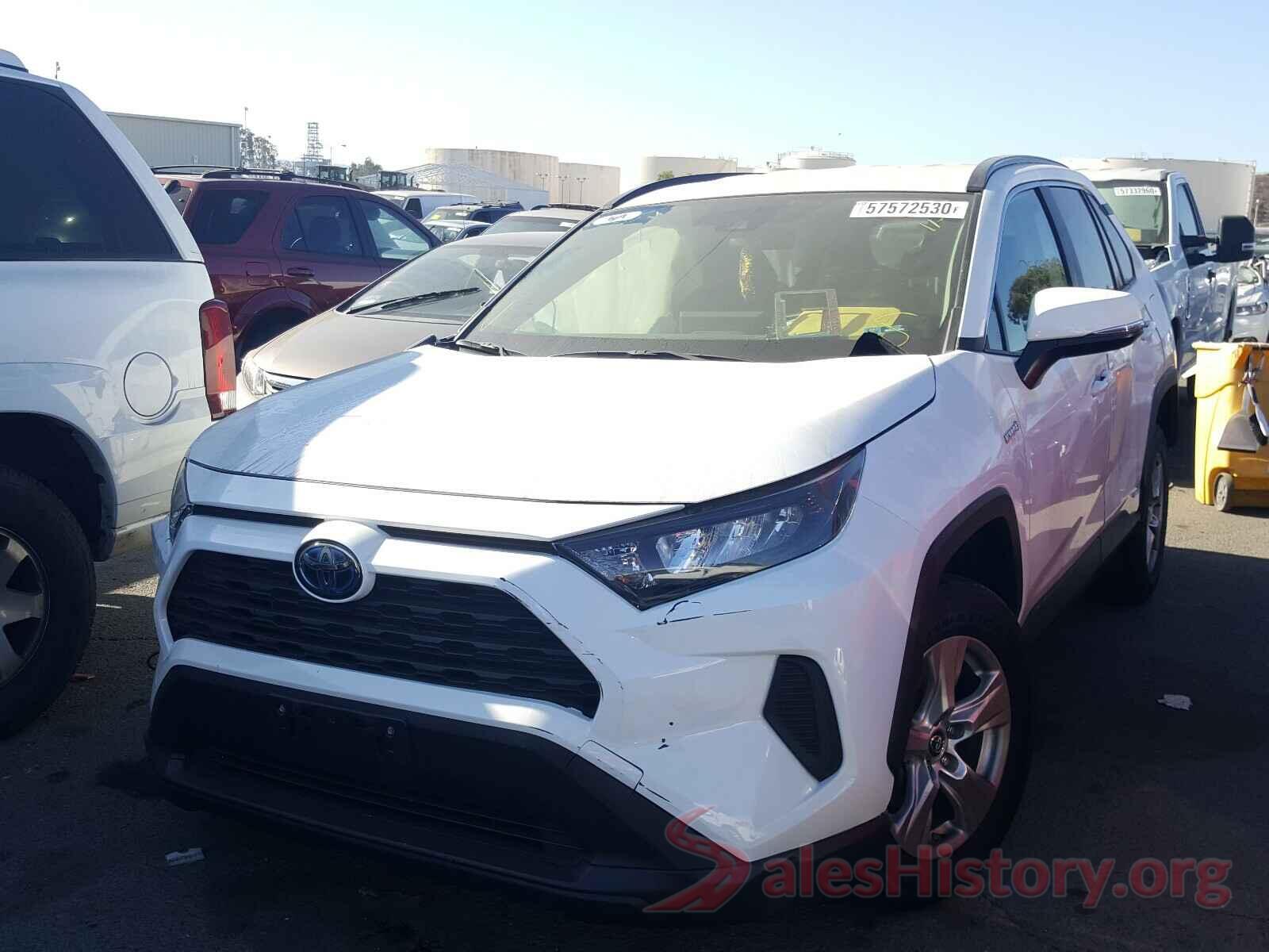 JTMMWRFV4KD017595 2019 TOYOTA RAV4