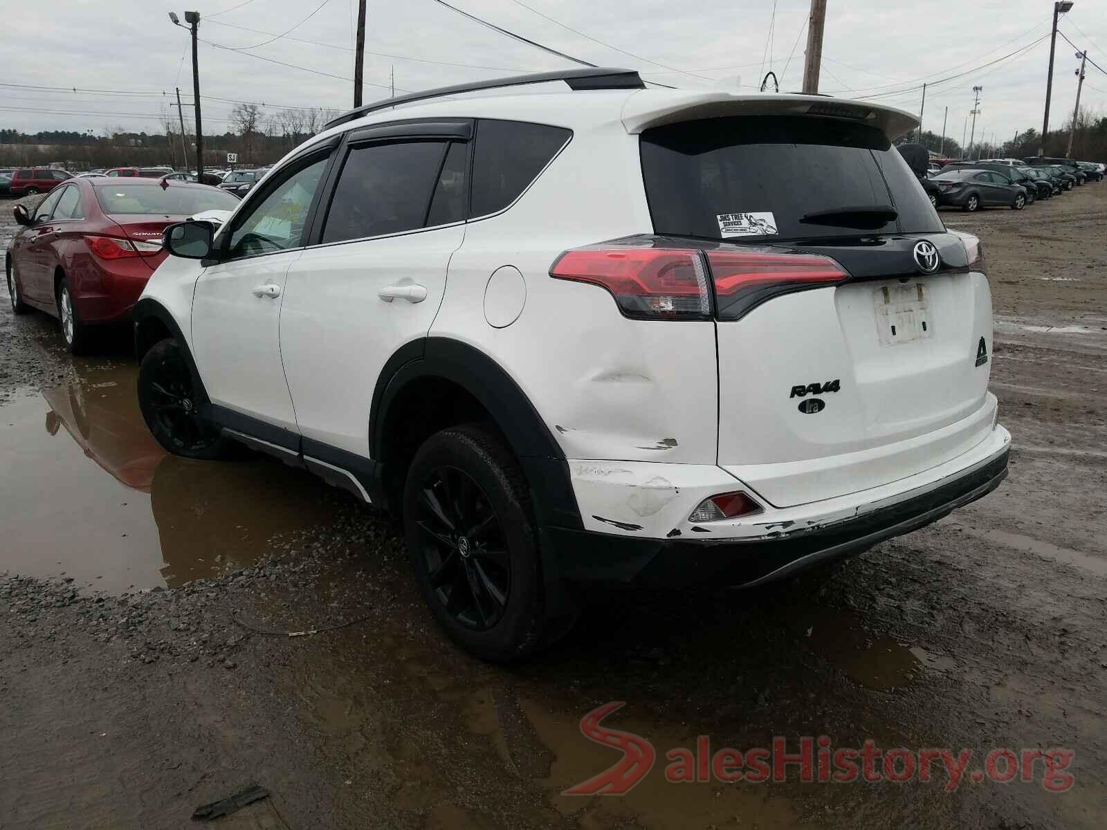 2T3RFREV8JW818510 2018 TOYOTA RAV4