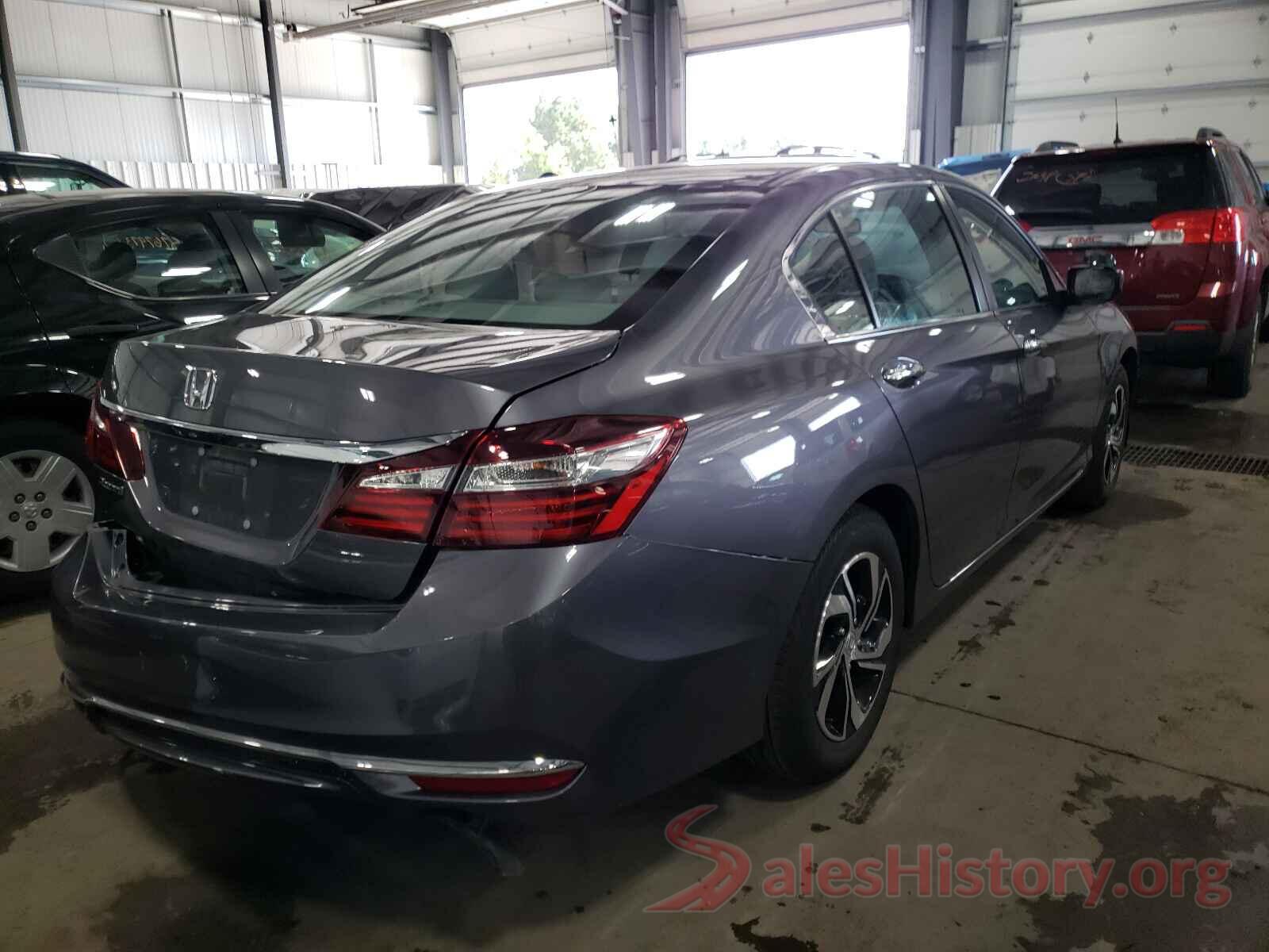 1HGCR2F38HA267555 2017 HONDA ACCORD