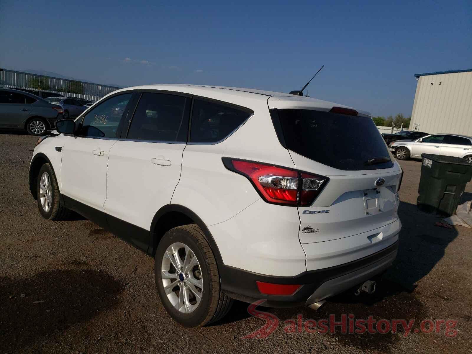 1FMCU9G99HUA38949 2017 FORD ESCAPE