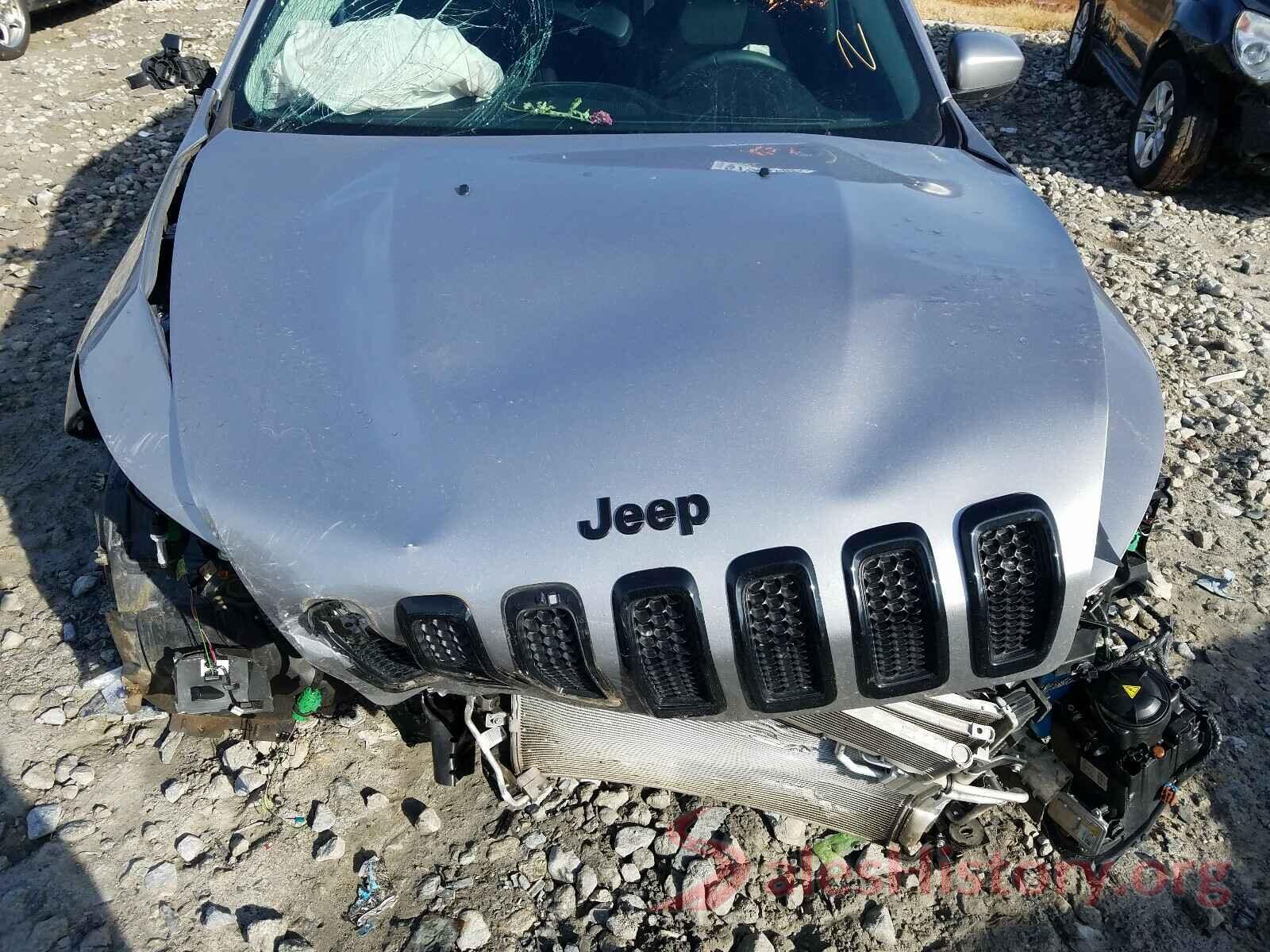 1C4PJMCX2JD513806 2018 JEEP CHEROKEE