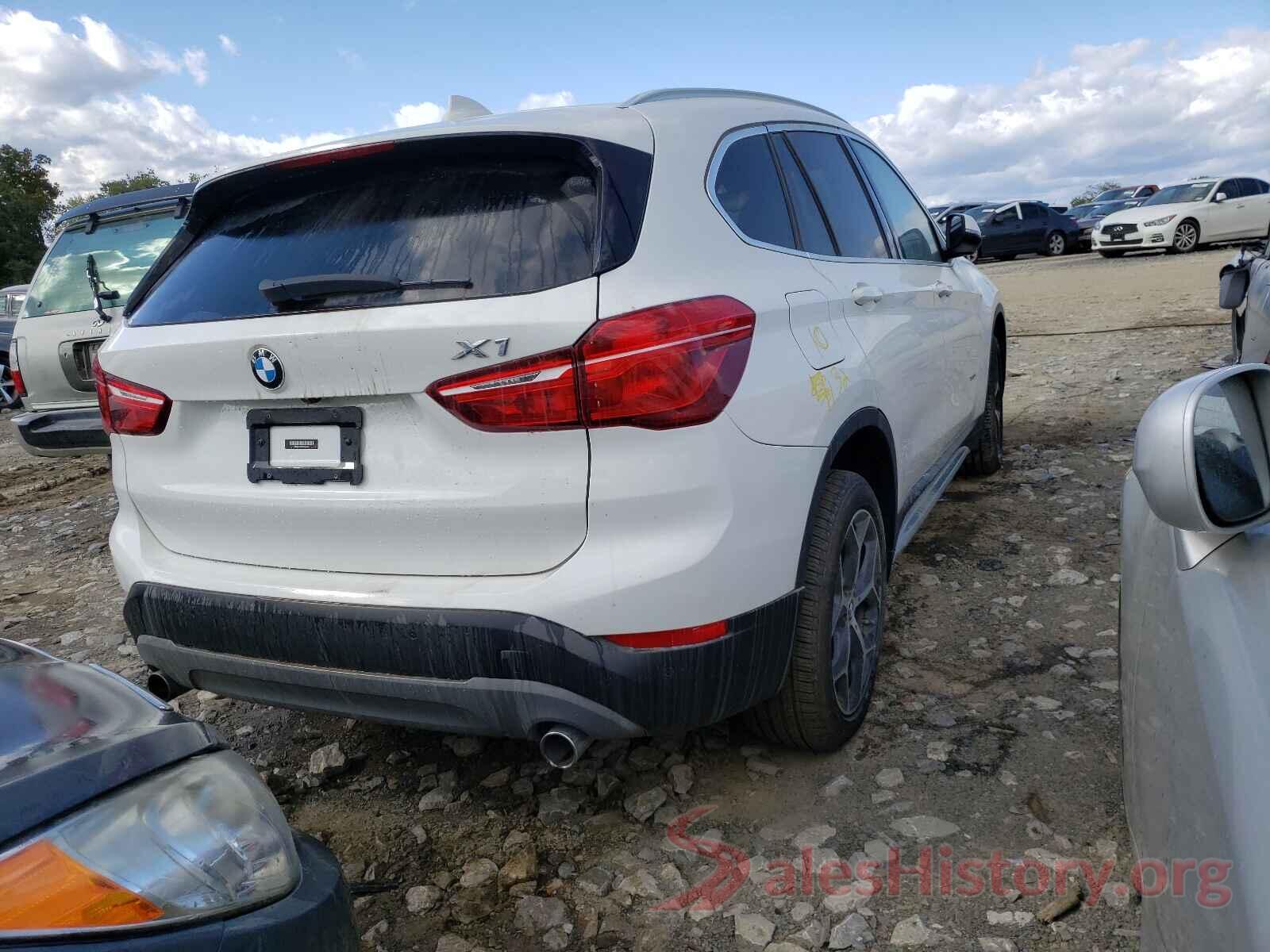 WBXHT3C30J5K23700 2018 BMW X1