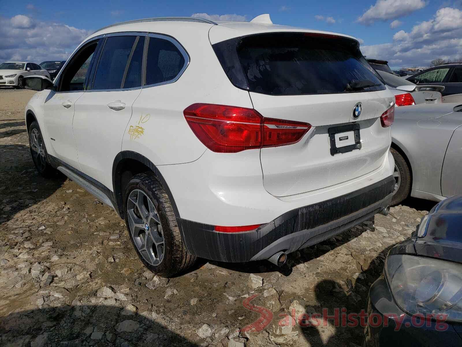 WBXHT3C30J5K23700 2018 BMW X1