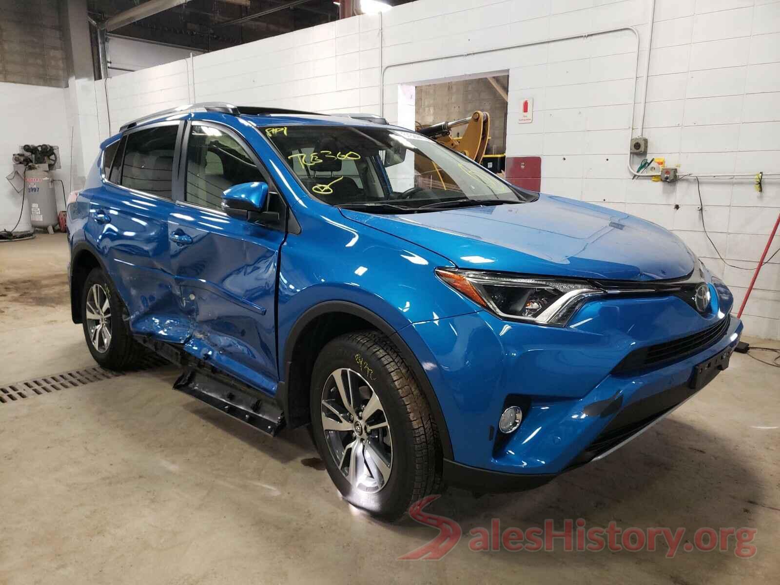 JTMRFREV0JJ255743 2018 TOYOTA RAV4