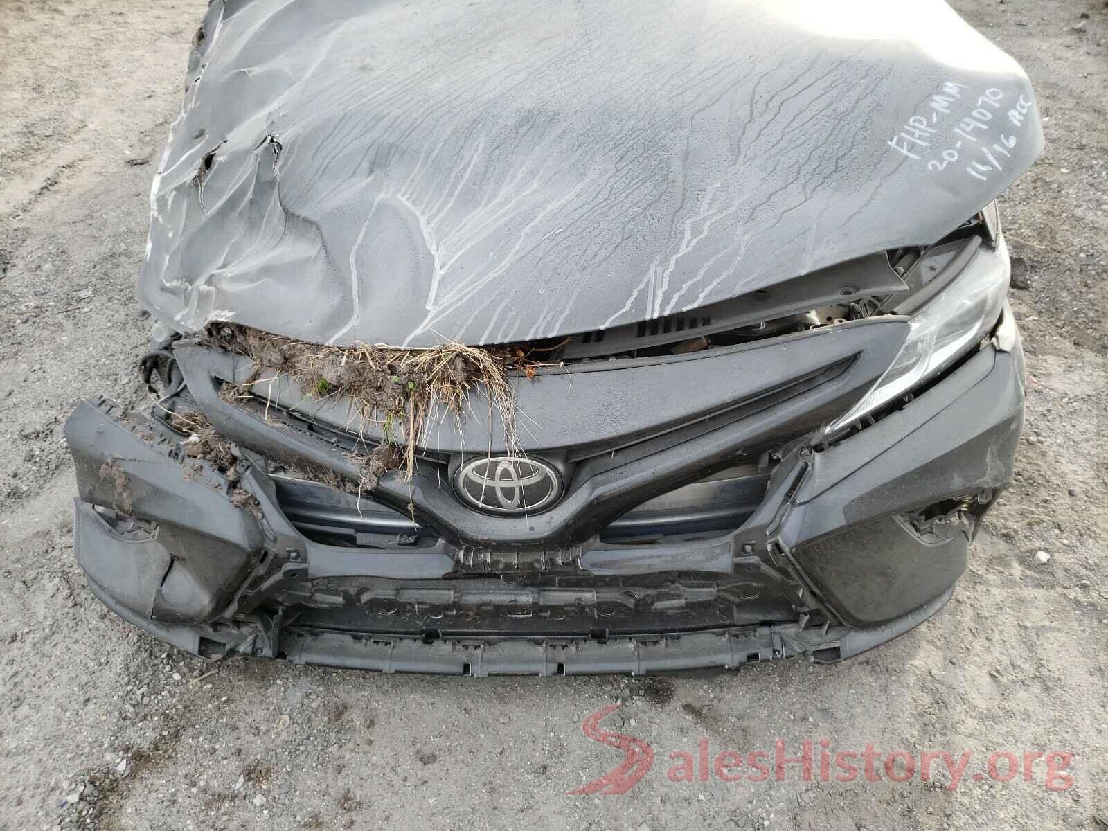 4T1B11HK9JU662005 2018 TOYOTA CAMRY