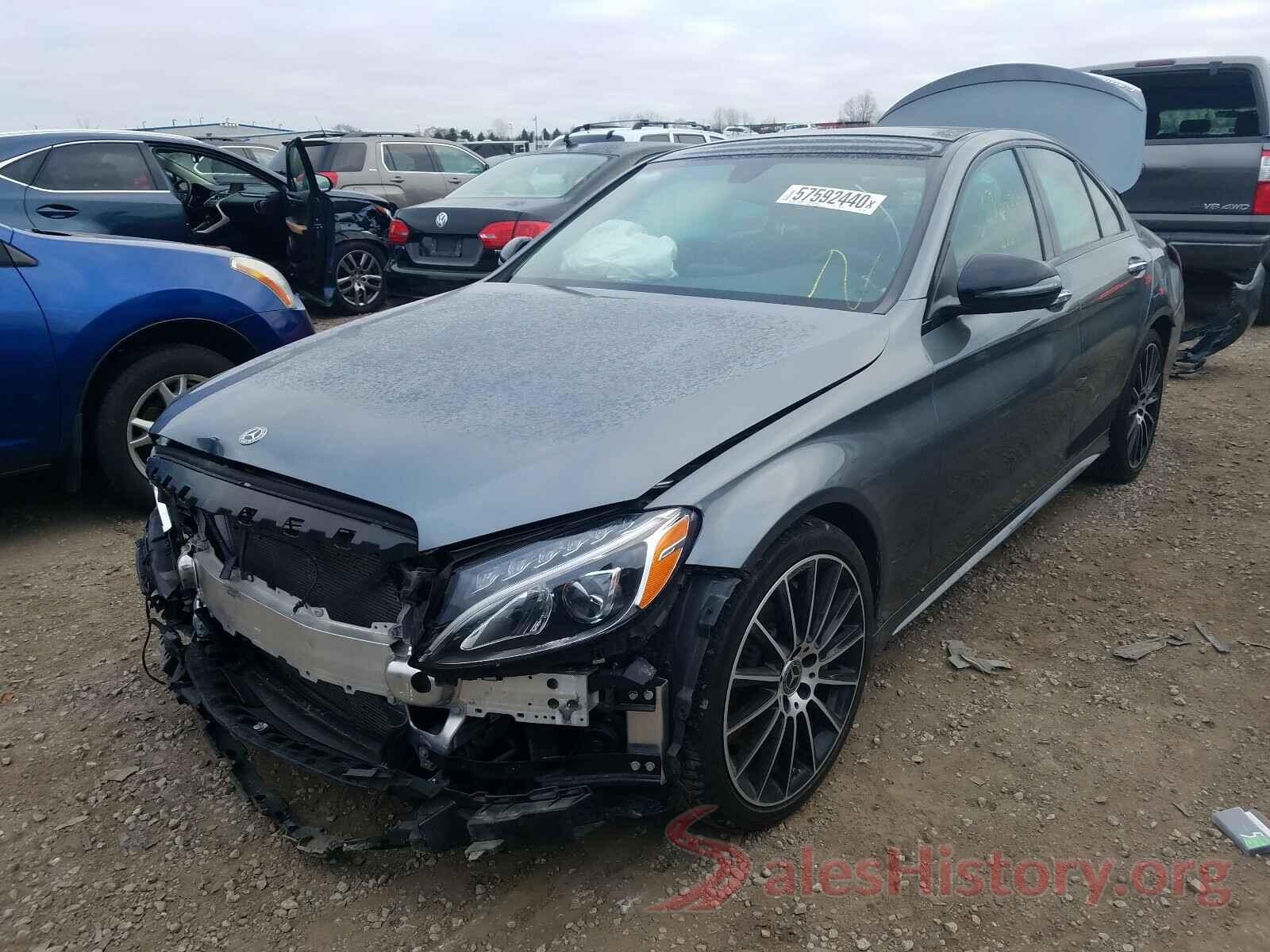 55SWF4JB9JU273939 2018 MERCEDES-BENZ C CLASS