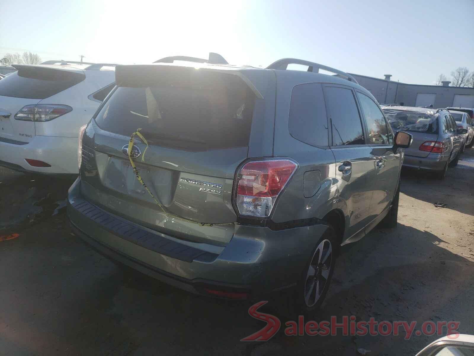 JF2SJAGC8HH528721 2017 SUBARU FORESTER