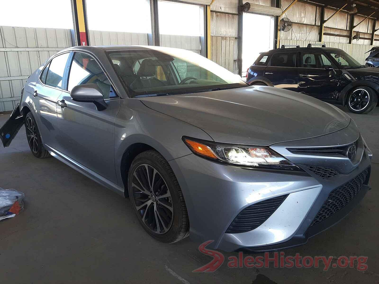 4T1G11AK7LU352101 2020 TOYOTA CAMRY