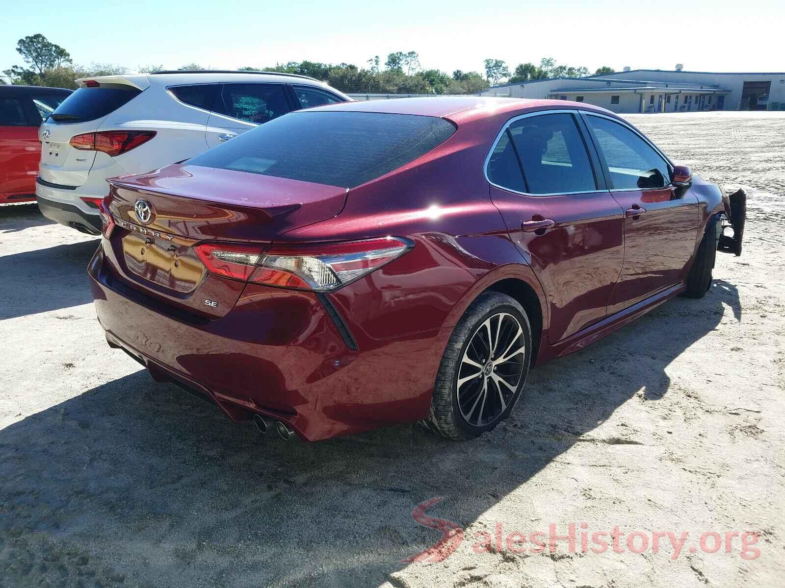 4T1B11HK1JU511370 2018 TOYOTA CAMRY