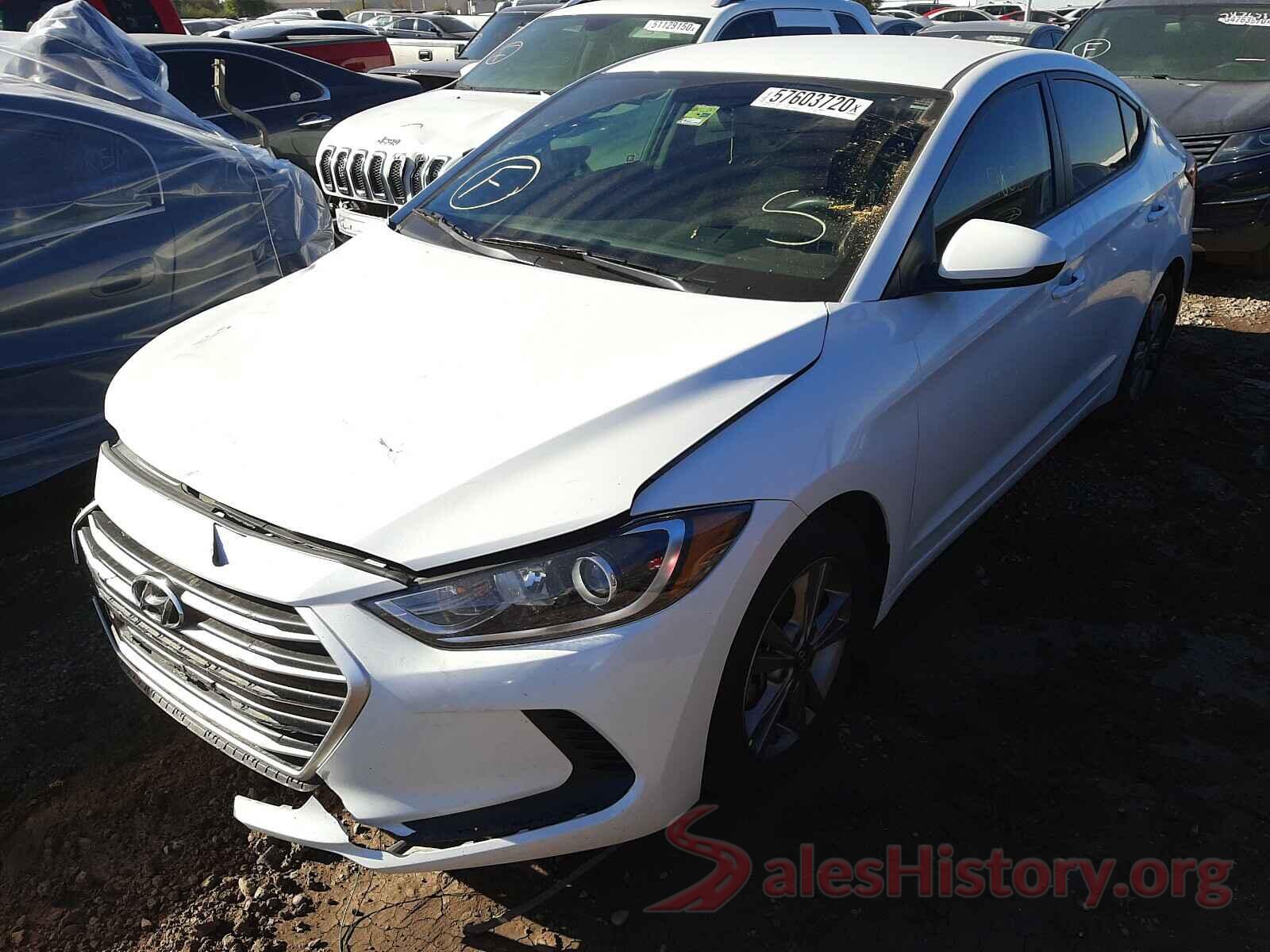 5NPD84LFXJH268298 2018 HYUNDAI ELANTRA