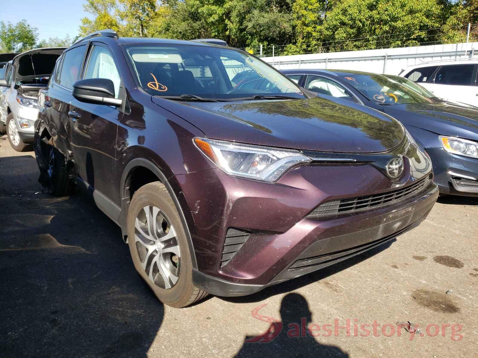 2T3BFREV3JW725928 2018 TOYOTA RAV4