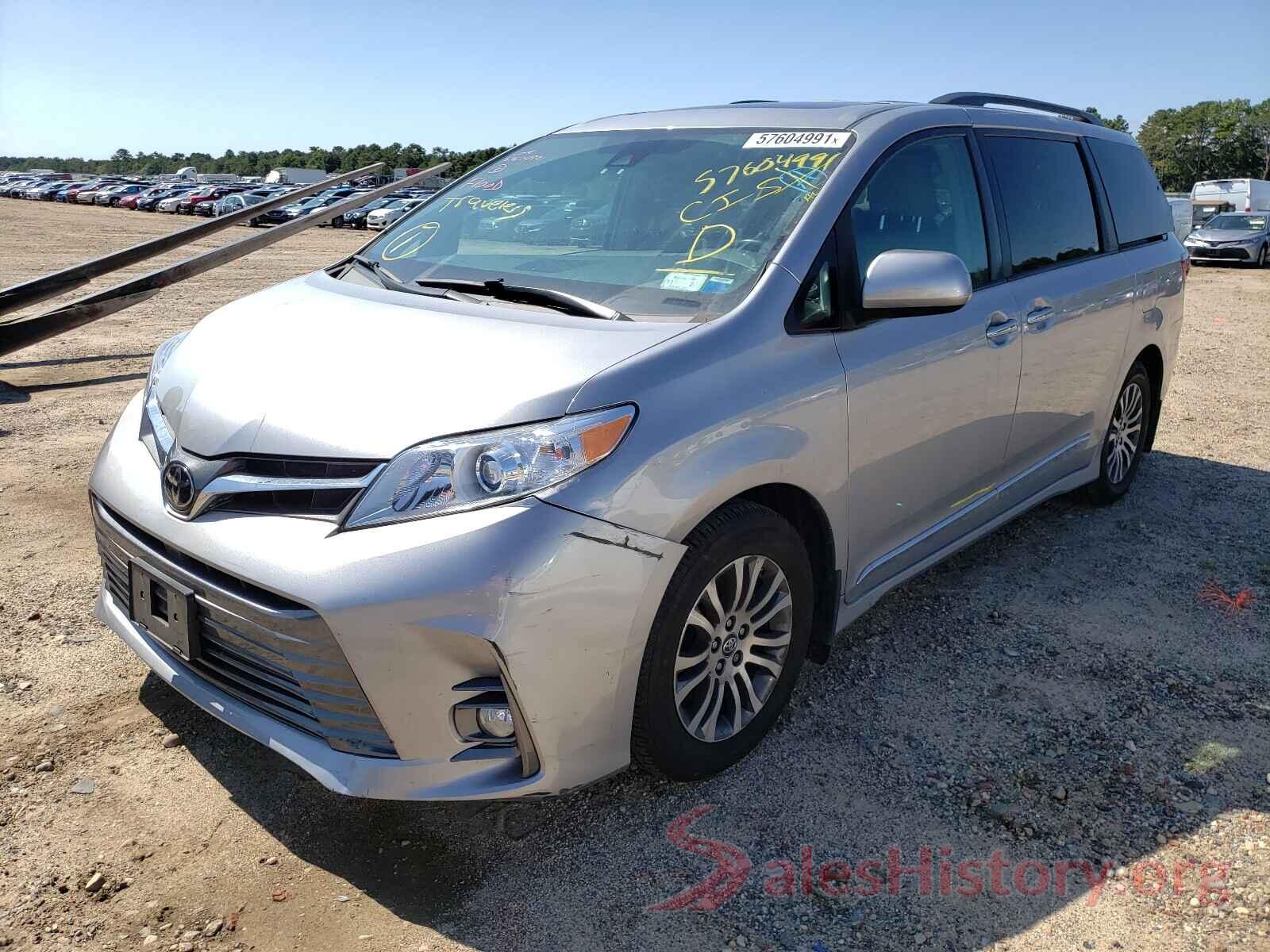 5TDYZ3DC3JS962290 2018 TOYOTA SIENNA