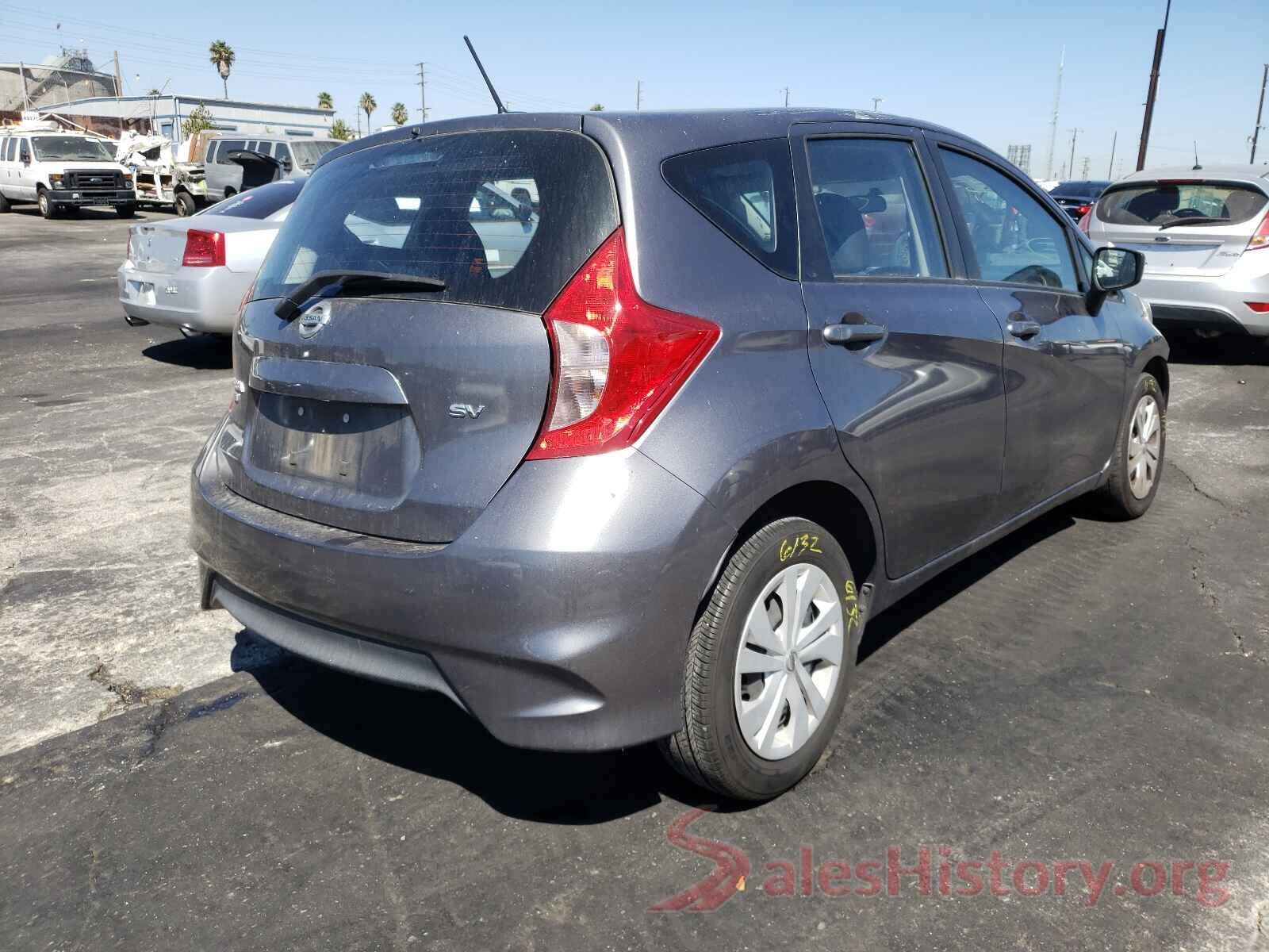 3N1CE2CP8JL368128 2018 NISSAN VERSA