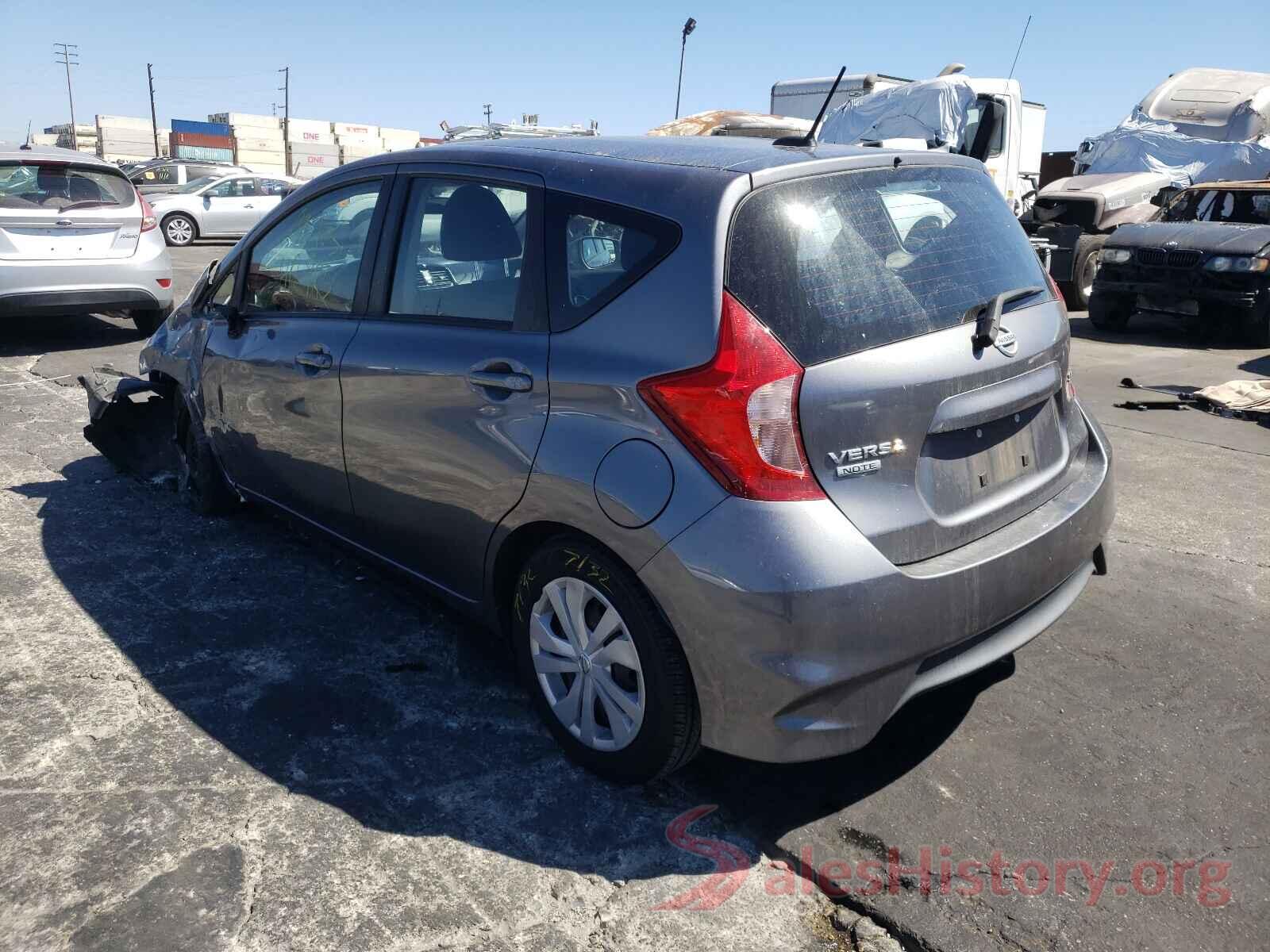 3N1CE2CP8JL368128 2018 NISSAN VERSA