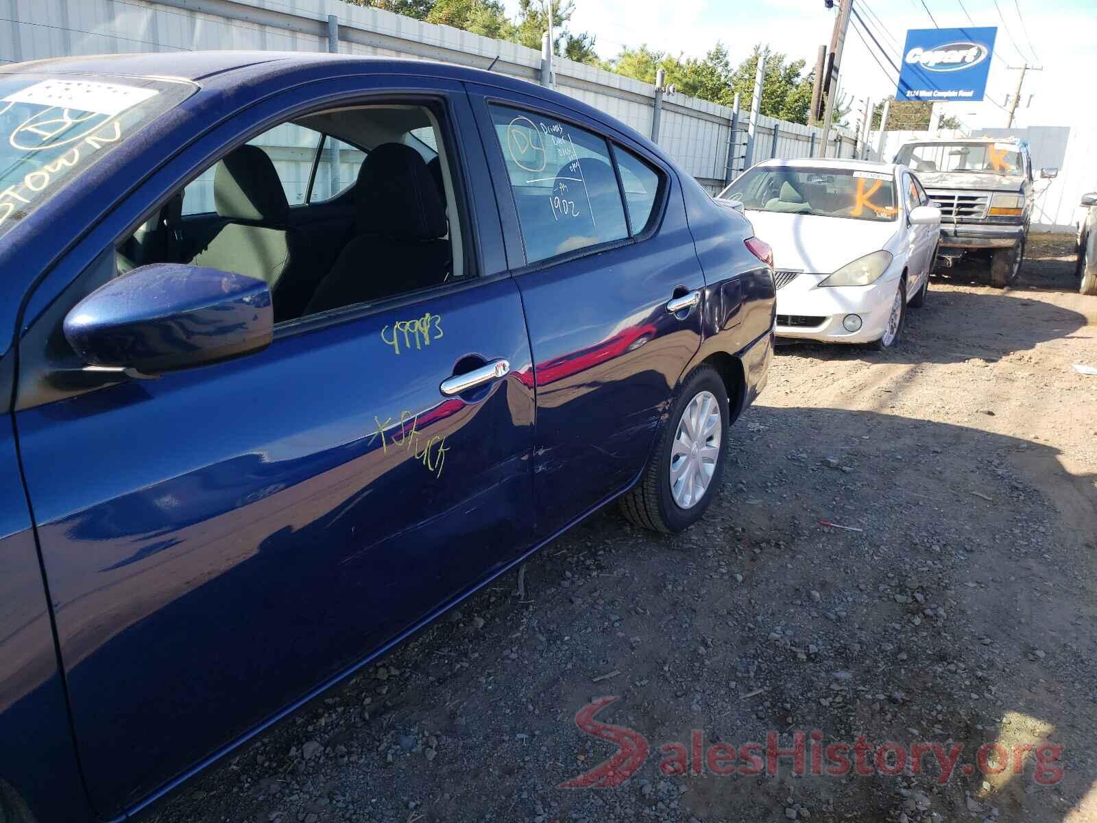 3N1CN7AP0KL861979 2019 NISSAN VERSA