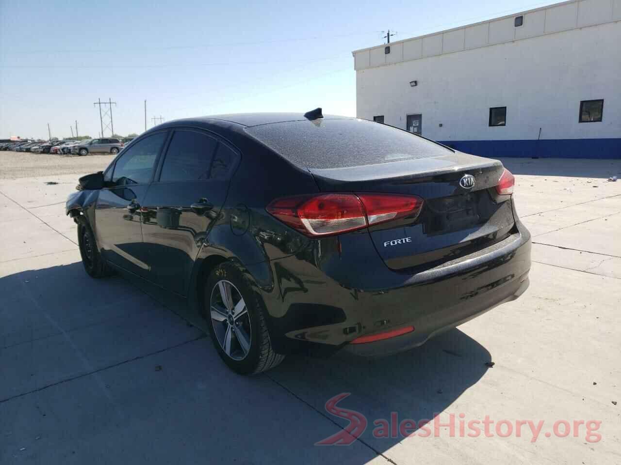 3KPFL4A7XJE251377 2018 KIA FORTE