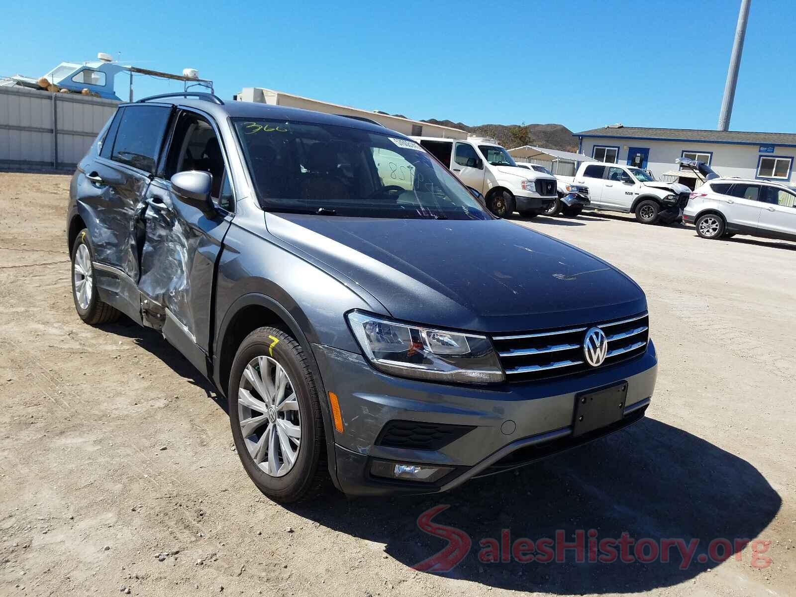 3VV3B7AX1JM039904 2018 VOLKSWAGEN TIGUAN