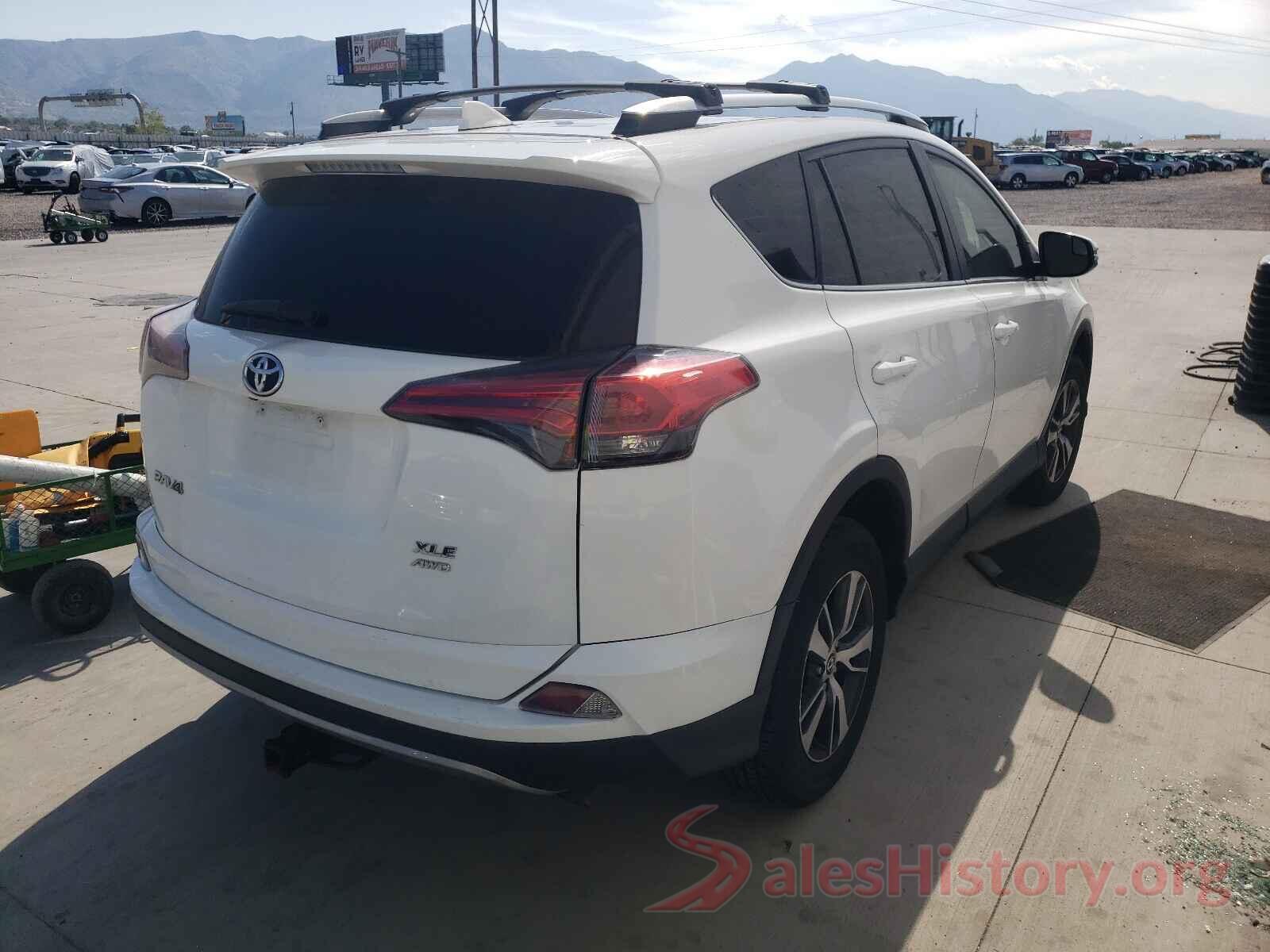 2T3RFREV2HW552377 2017 TOYOTA RAV4