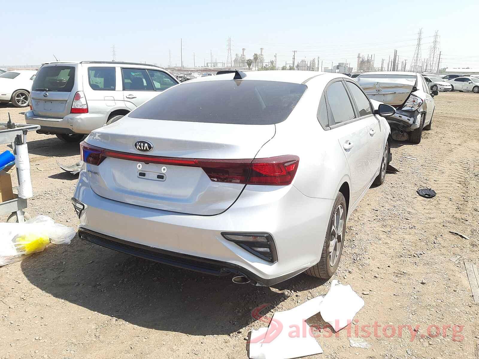 3KPF24AD4ME299938 2021 KIA FORTE