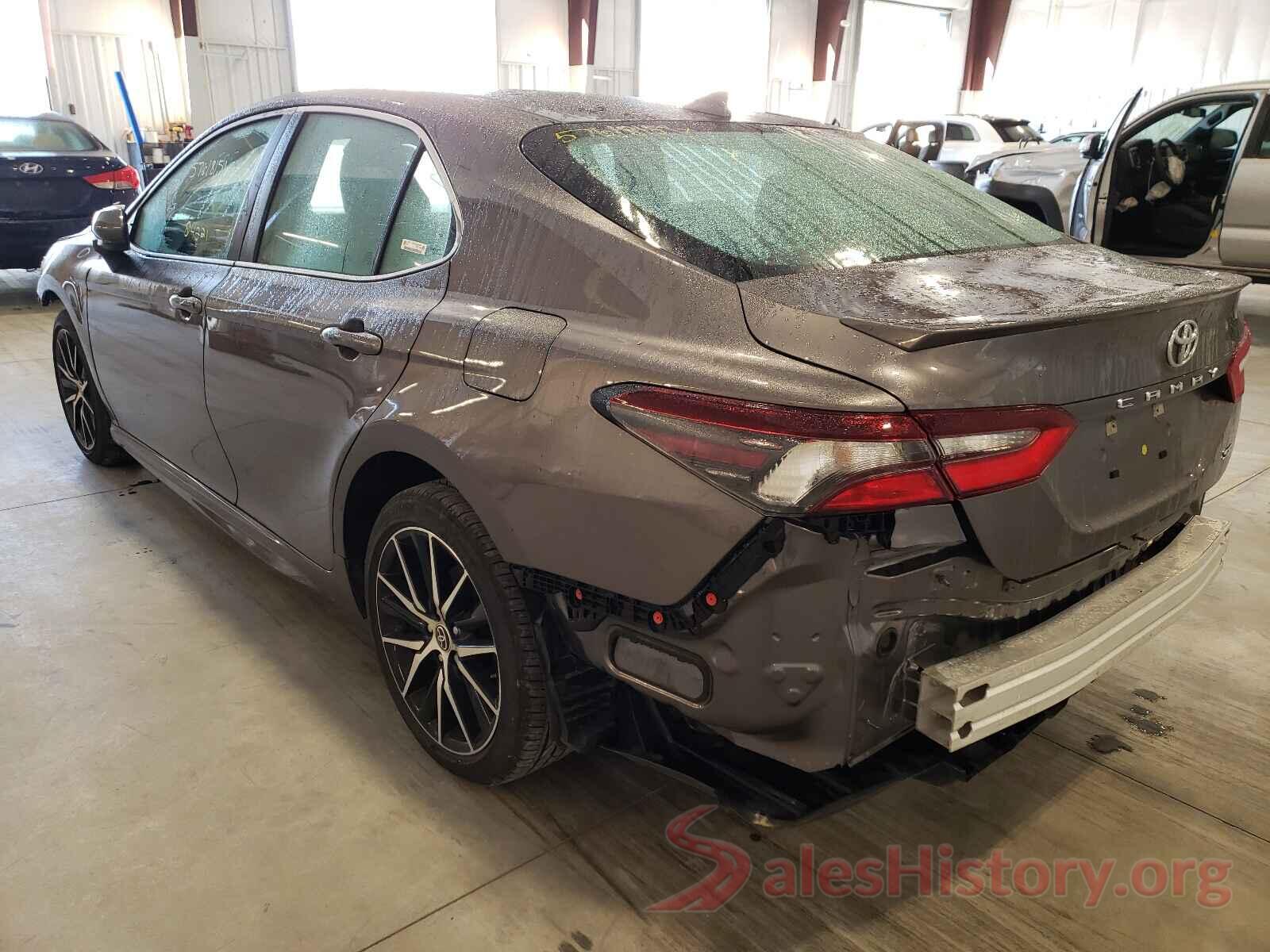 4T1G11AK5MU413687 2021 TOYOTA CAMRY