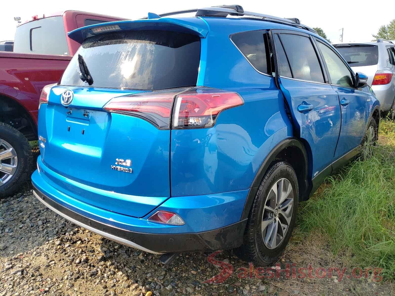 JTMRJREVXHD151378 2017 TOYOTA RAV4