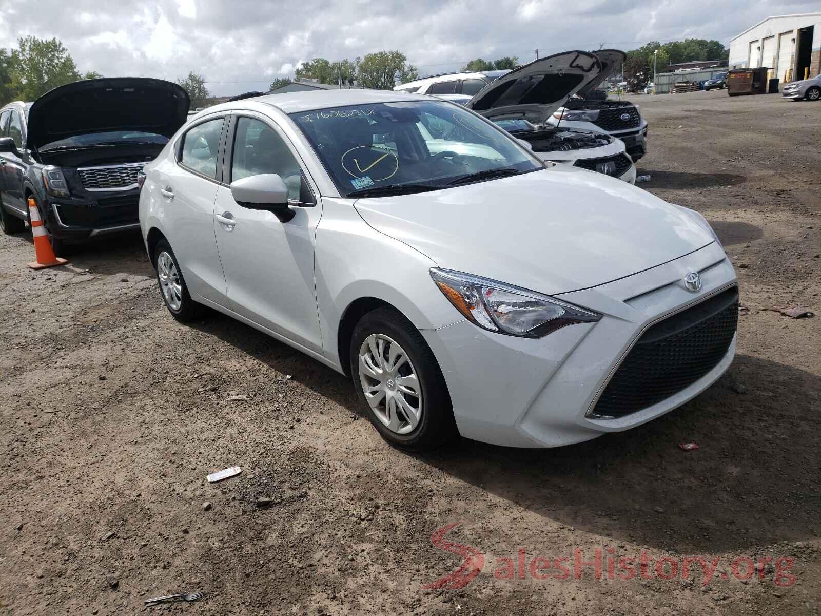 3MYDLBYV1KY508122 2019 TOYOTA YARIS