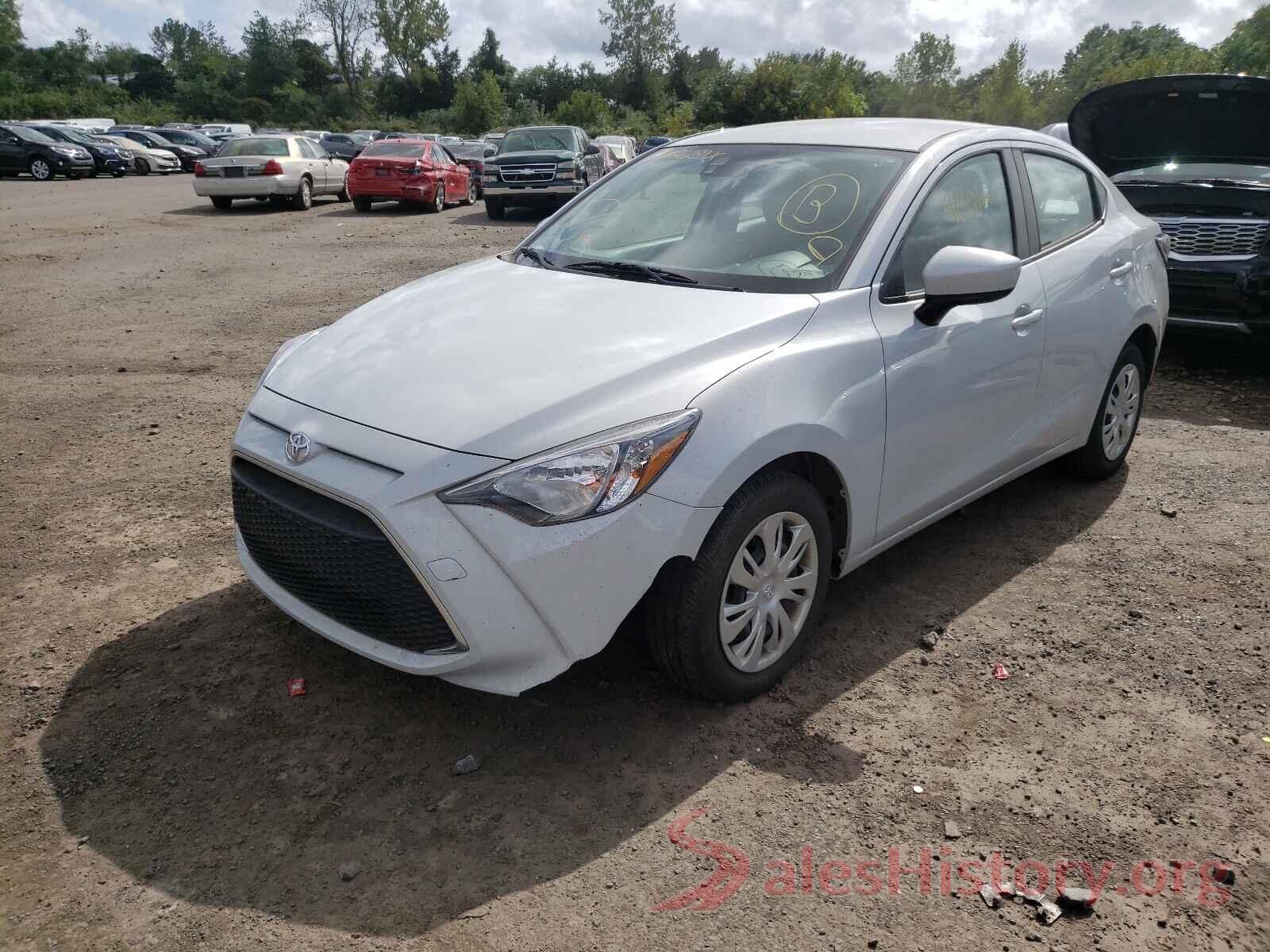 3MYDLBYV1KY508122 2019 TOYOTA YARIS