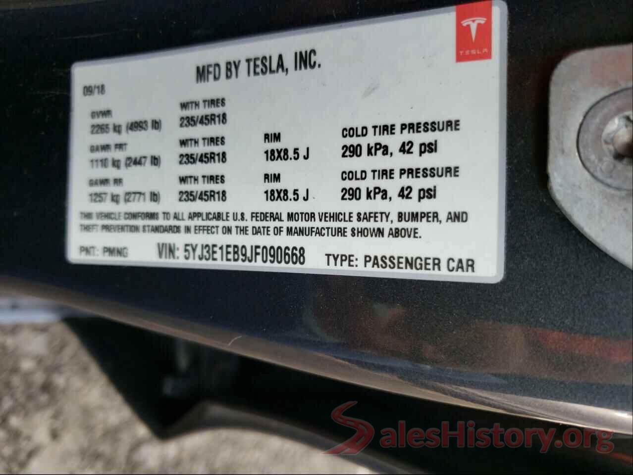 5YJ3E1EB9JF090668 2018 TESLA MODEL 3