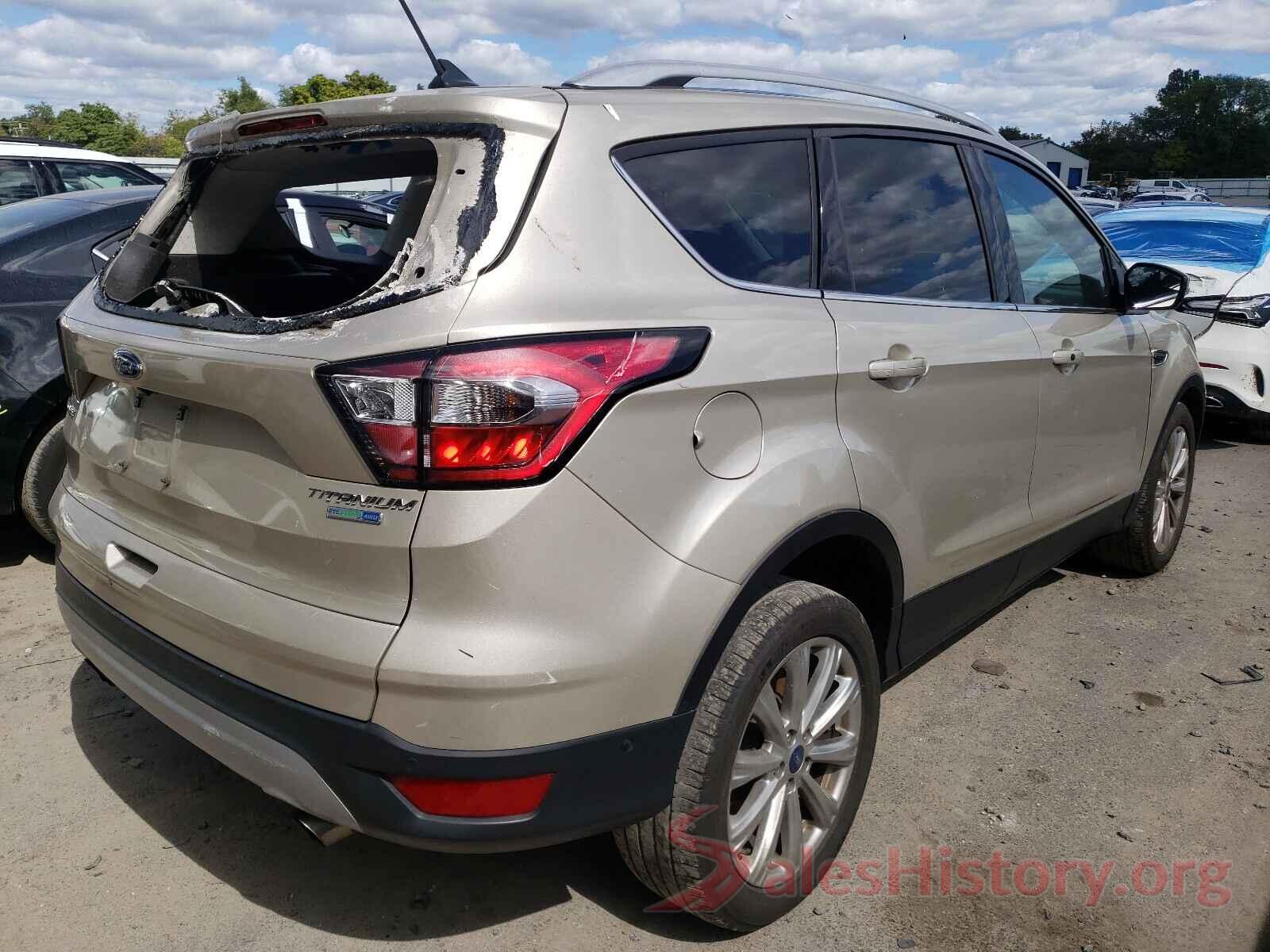 1FMCU9J9XJUA33063 2018 FORD ESCAPE