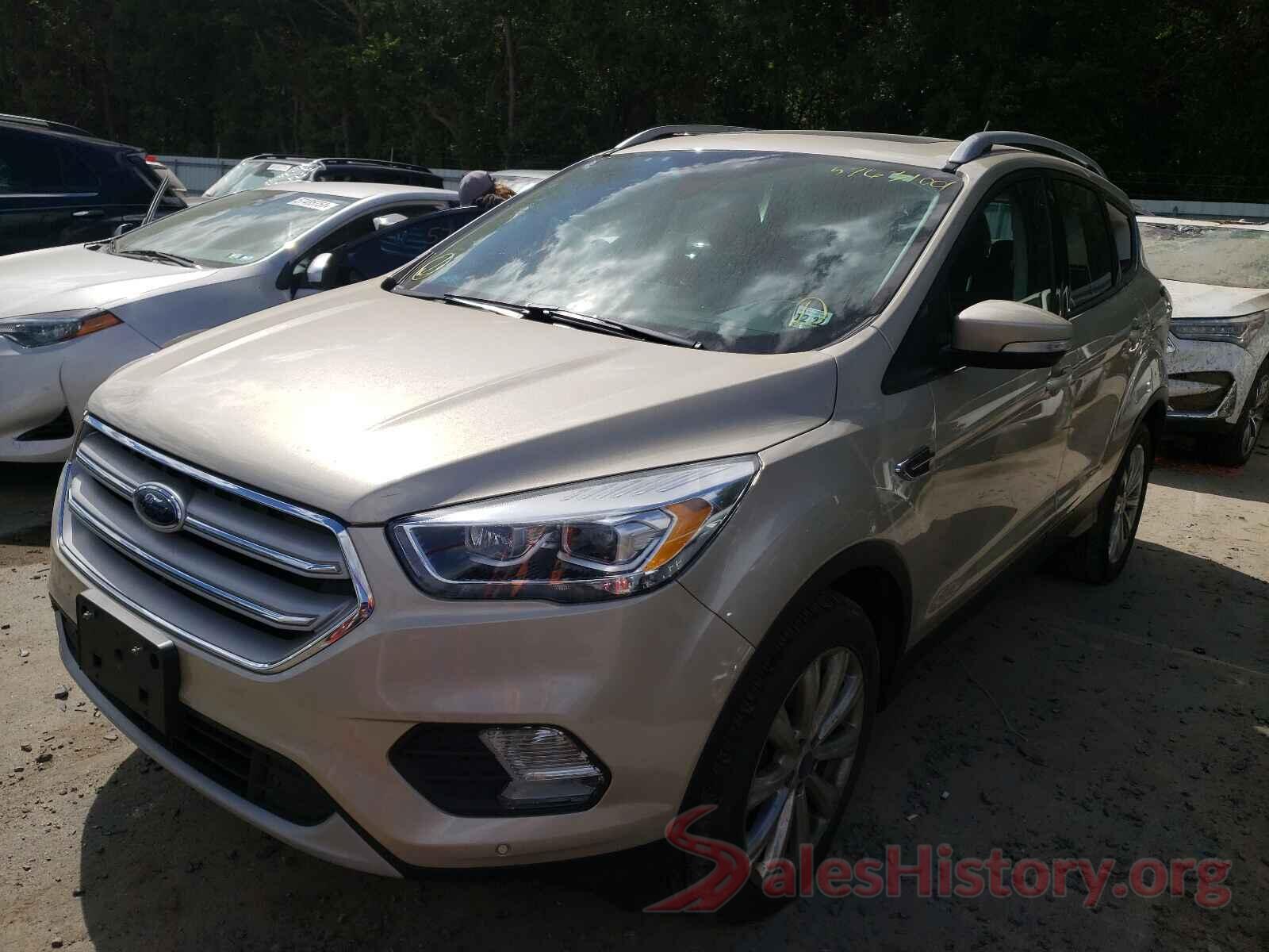 1FMCU9J9XJUA33063 2018 FORD ESCAPE