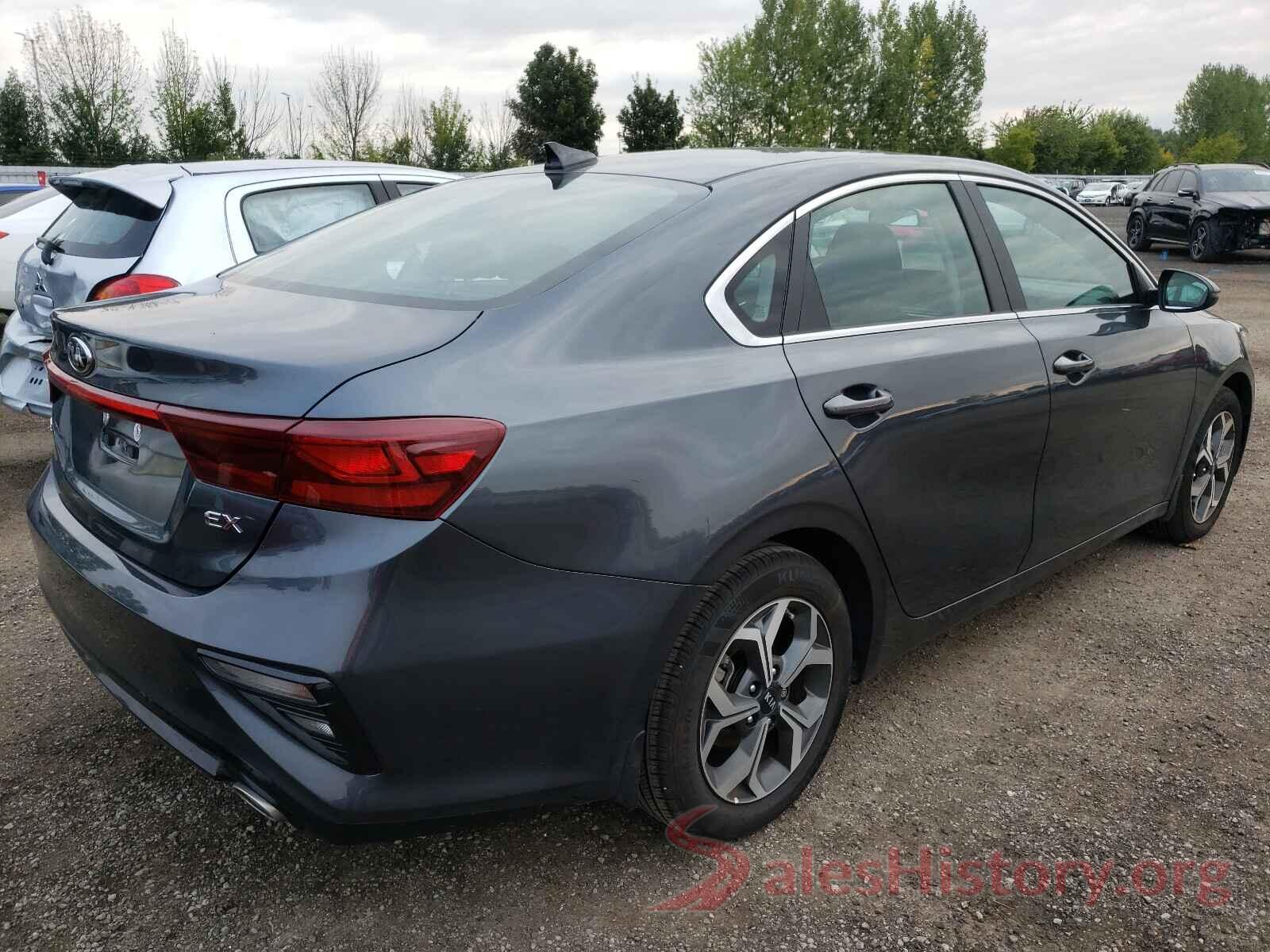 3KPF54AD3ME368318 2021 KIA FORTE