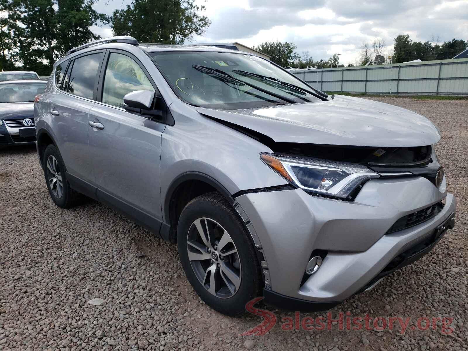 JTMRFREVXJD235630 2018 TOYOTA RAV4