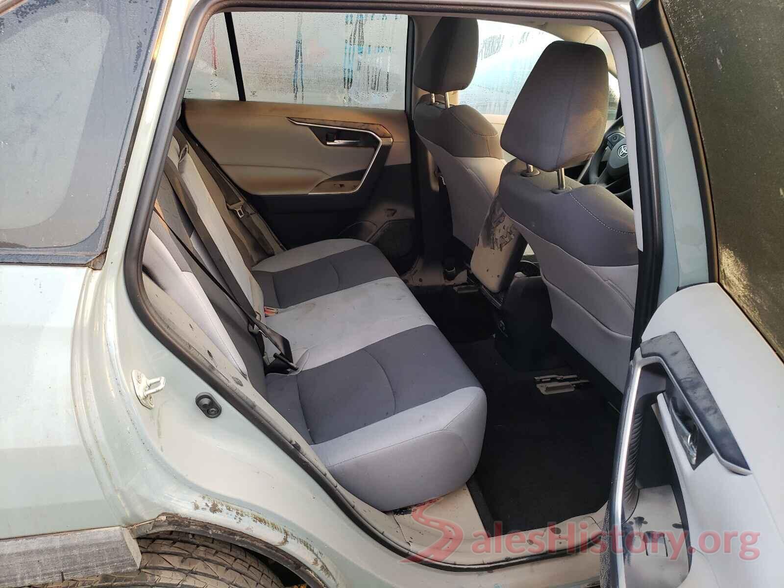 2T3W1RFVXKW011875 2019 TOYOTA RAV4