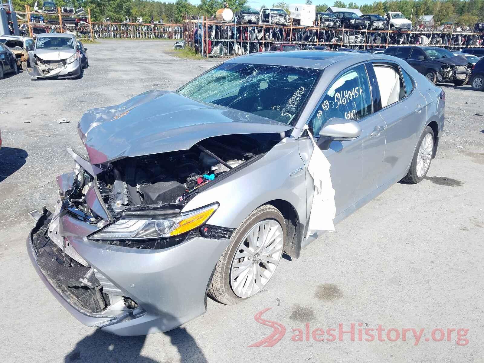 4T1B21HK9JU001118 2018 TOYOTA CAMRY