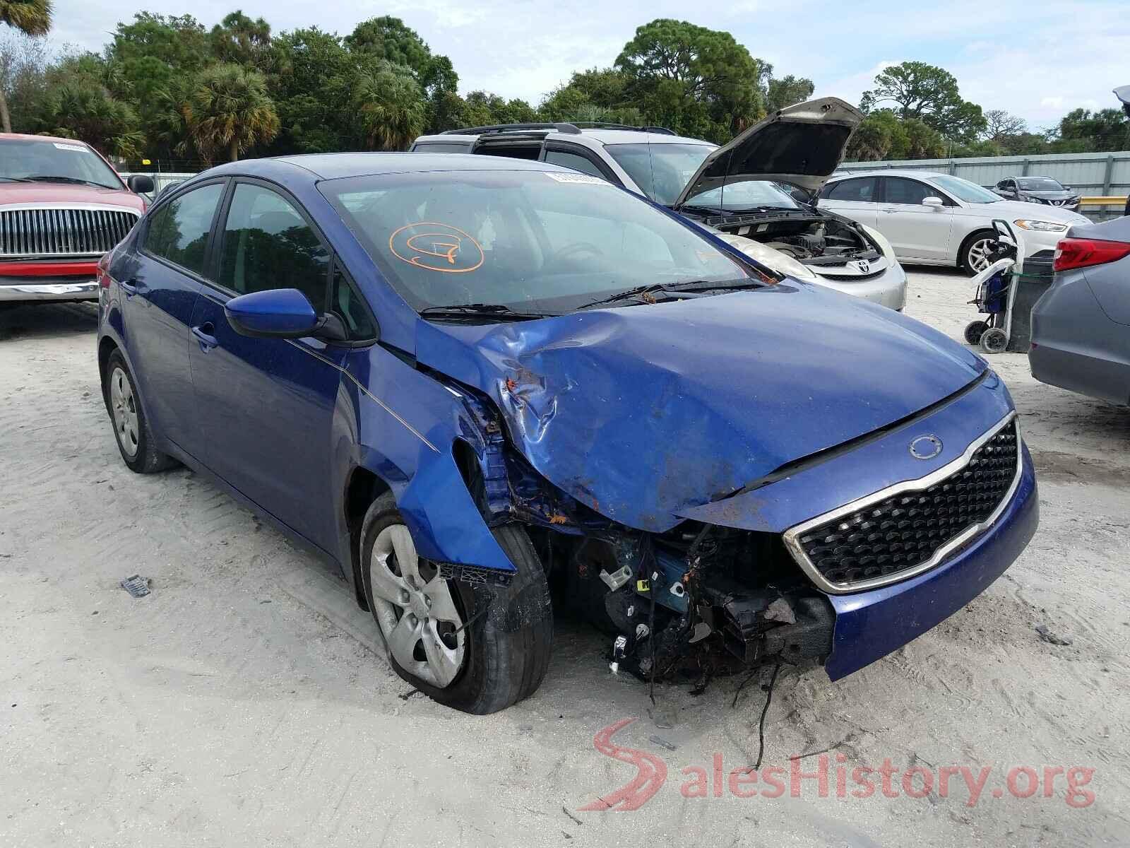 3KPFL4A76JE212933 2018 KIA FORTE