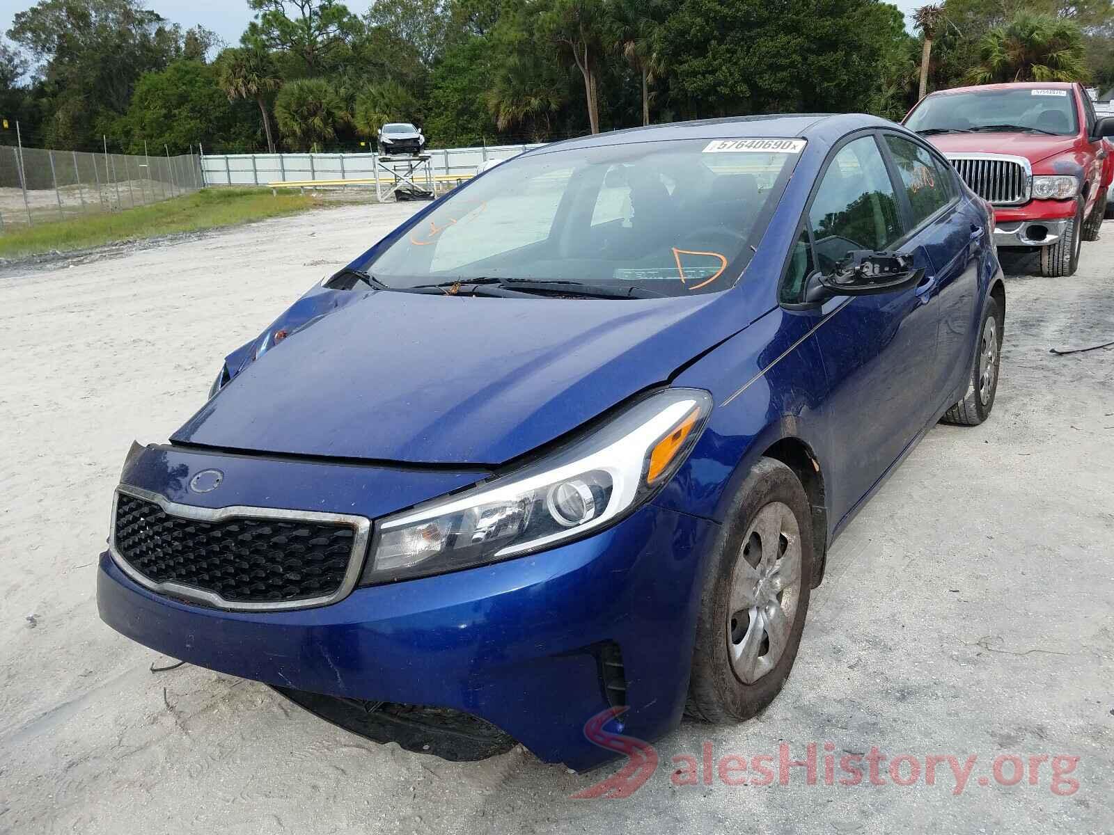 3KPFL4A76JE212933 2018 KIA FORTE