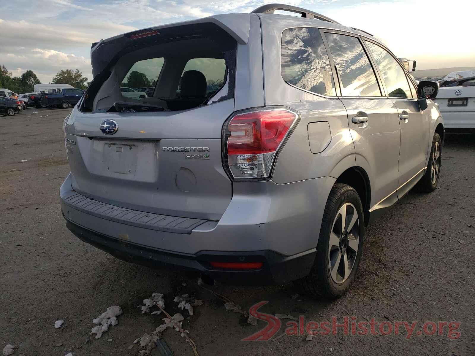 JF2SJARC5HH587433 2017 SUBARU FORESTER