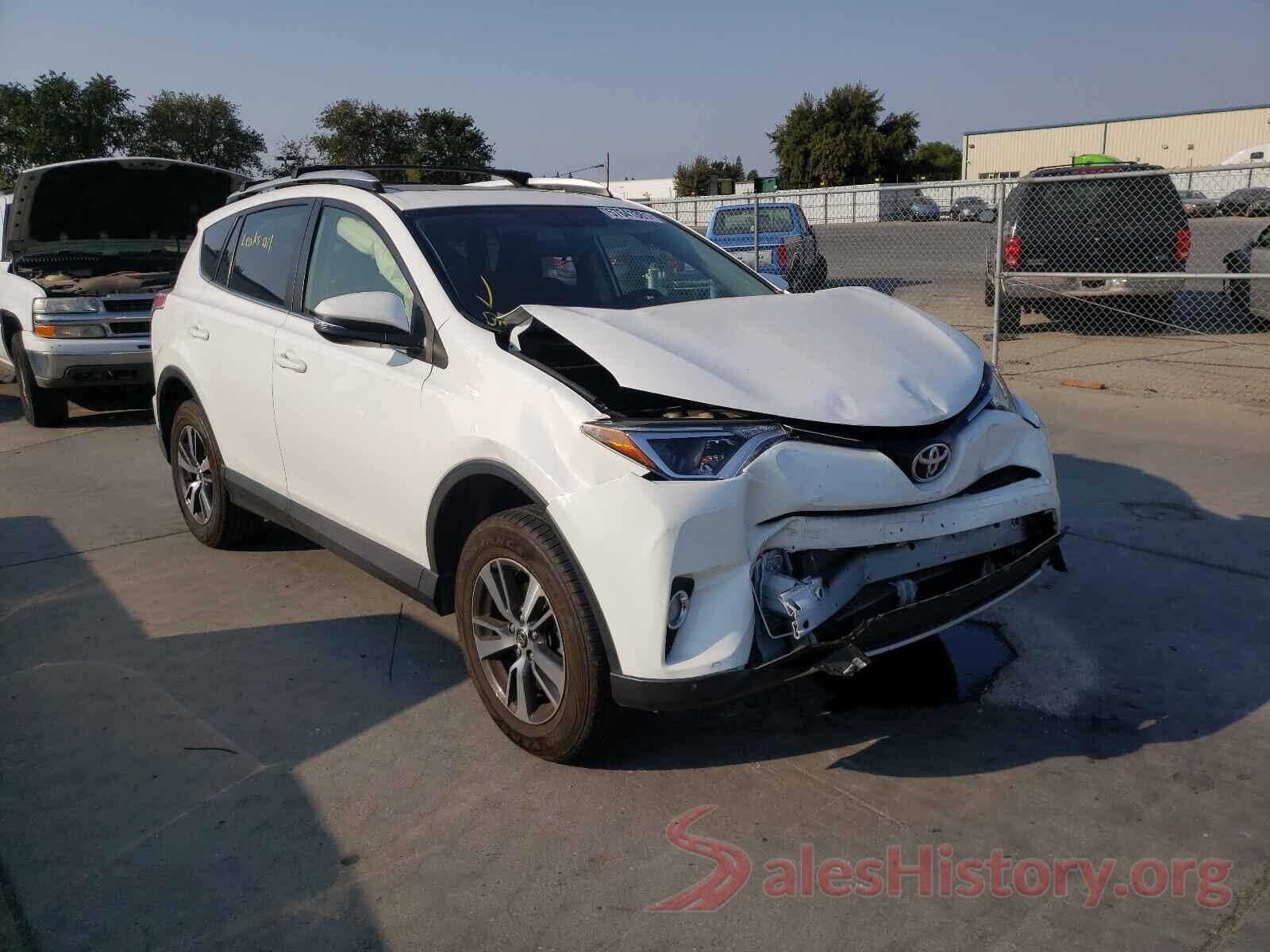 JTMWFREV5GJ073533 2016 TOYOTA RAV4