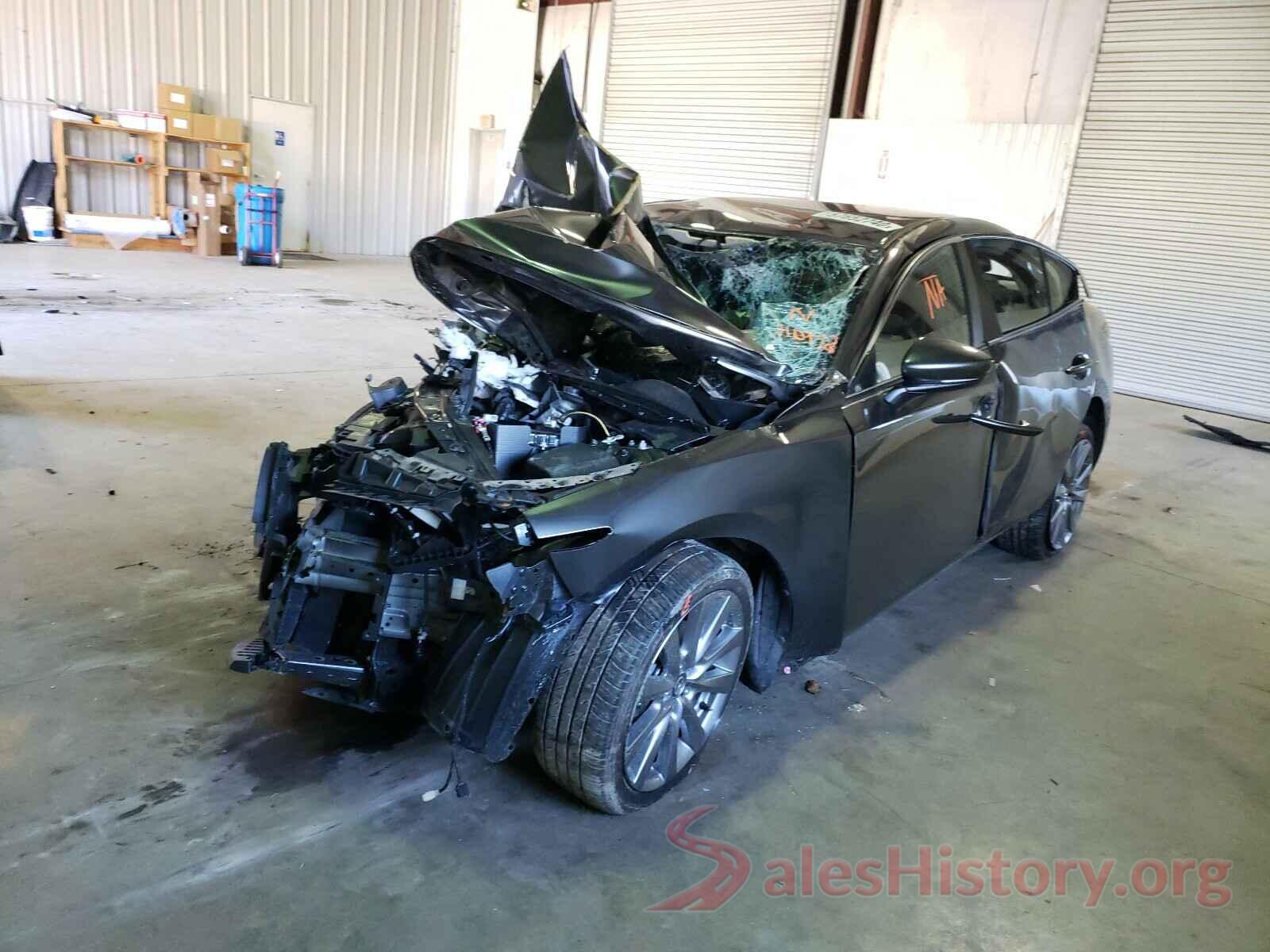 JM1BPACLXK1110972 2019 MAZDA 3