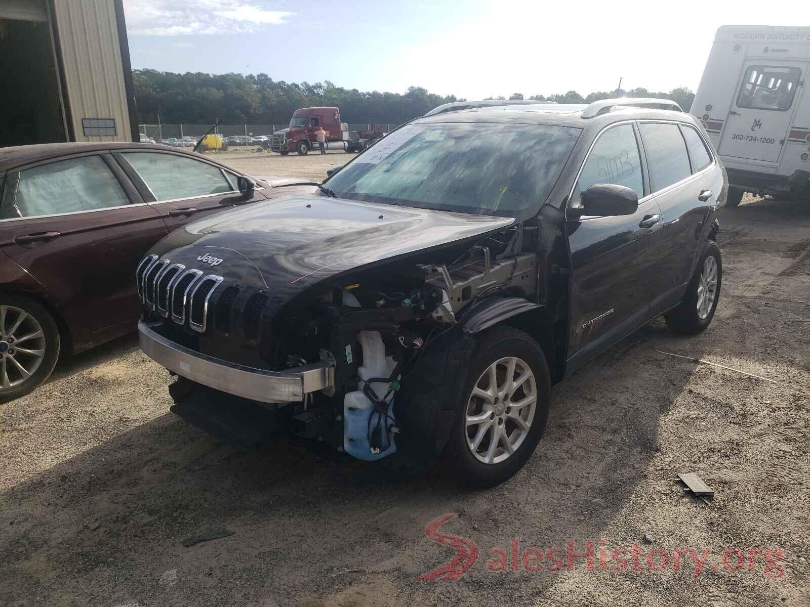 1C4PJMCB4HW579907 2017 JEEP CHEROKEE