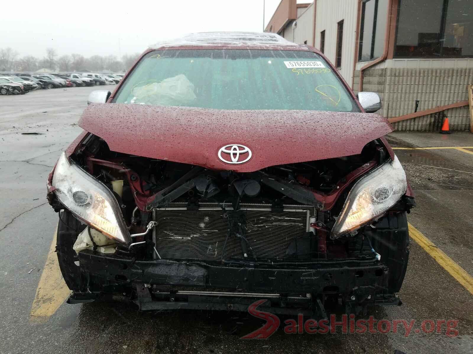 5TDYK3DC5GS700946 2016 TOYOTA SIENNA