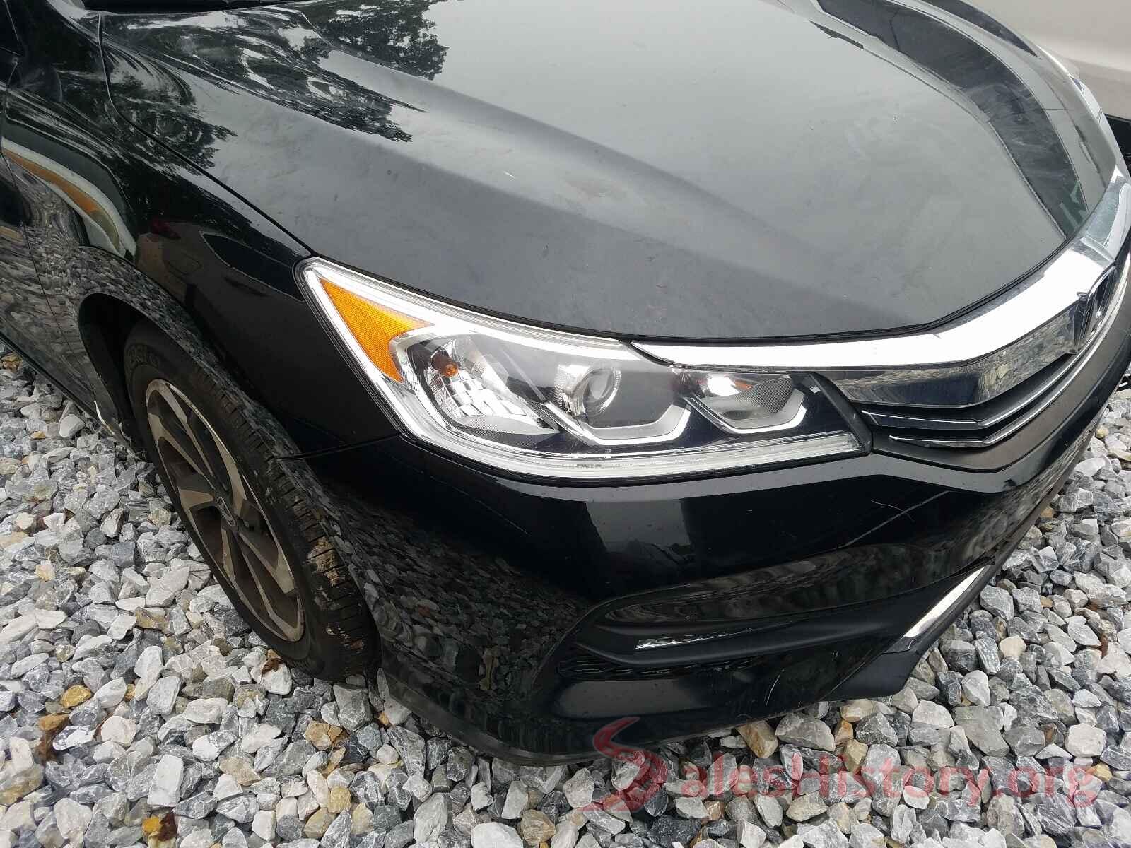 1HGCR2F96HA240763 2017 HONDA ACCORD