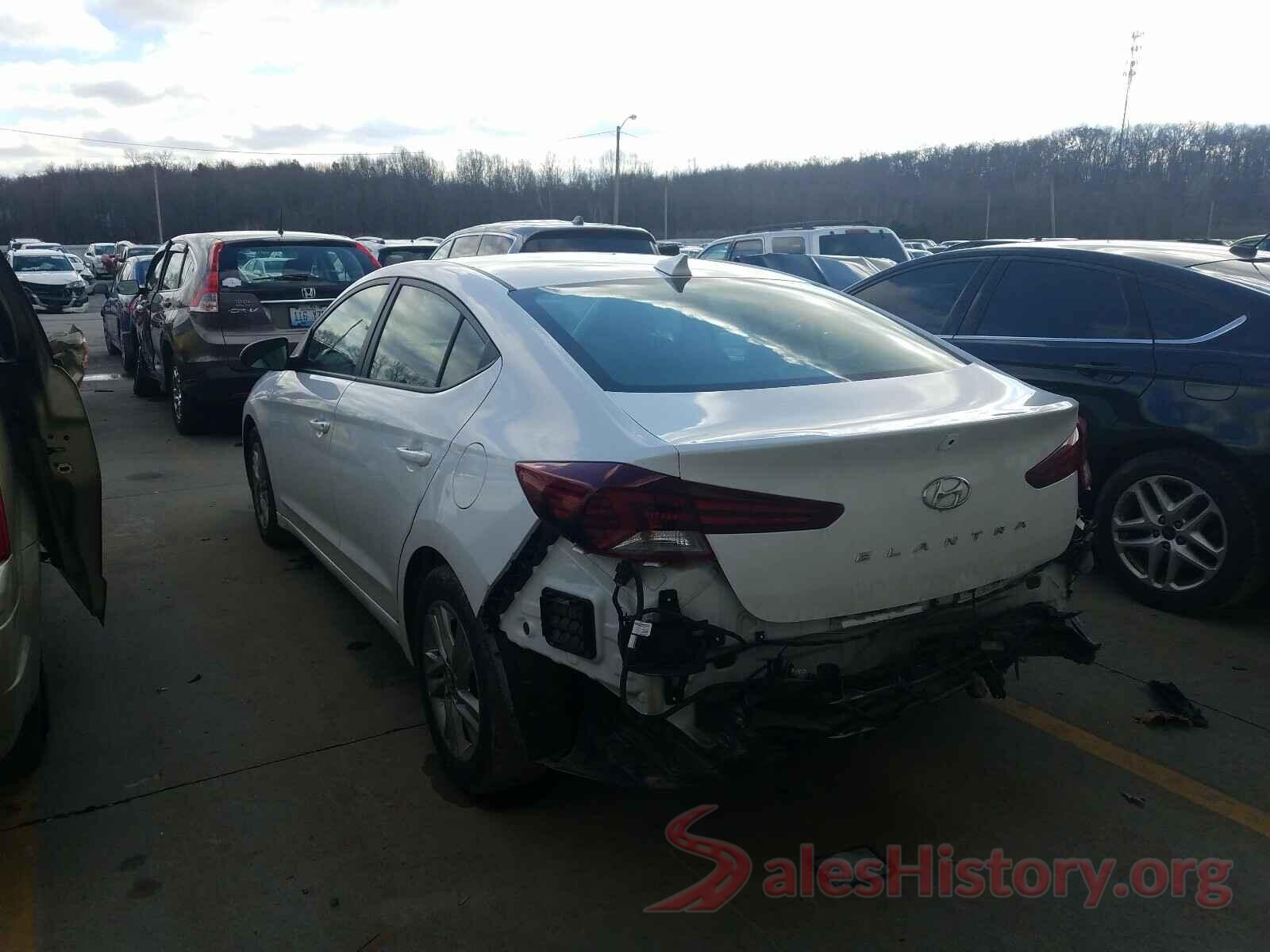 5NPD84LF8KH426364 2019 HYUNDAI ELANTRA